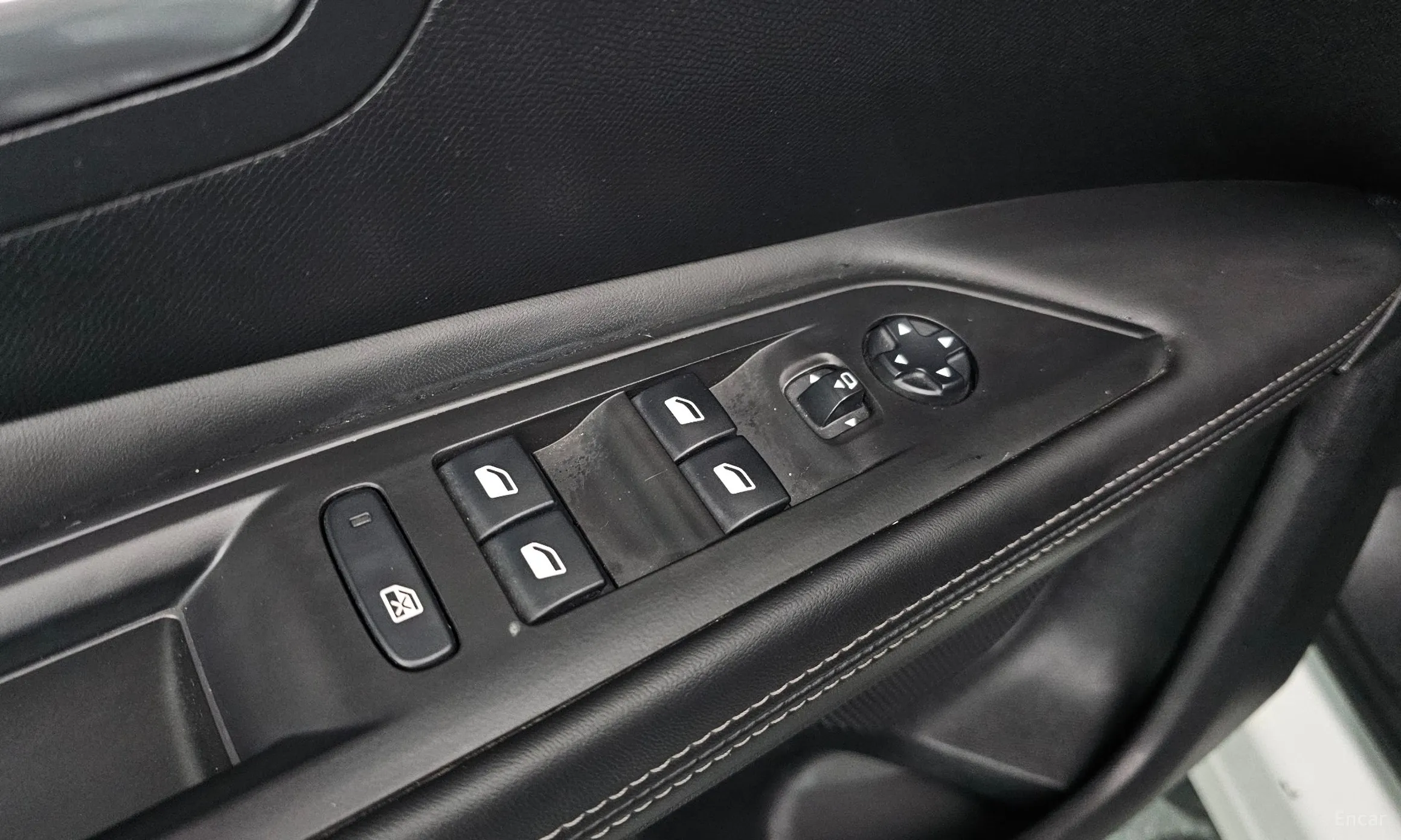 Peugeot 3008 2nd generation превью 18