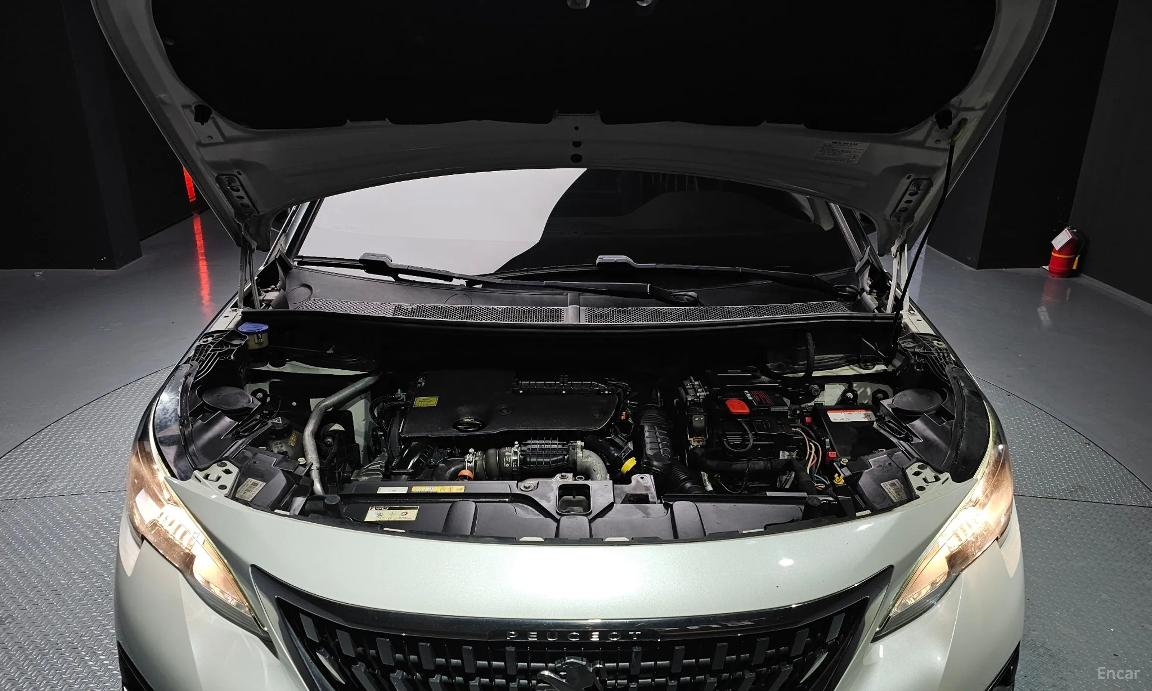 Peugeot 3008 2nd generation превью 6