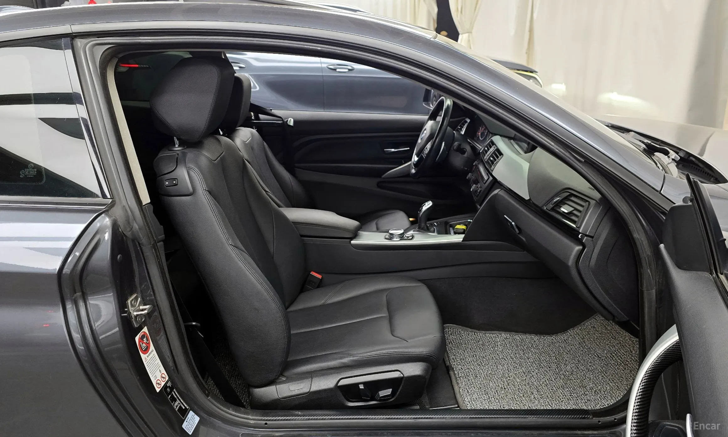 BMW Series 4 (F32) превью 11