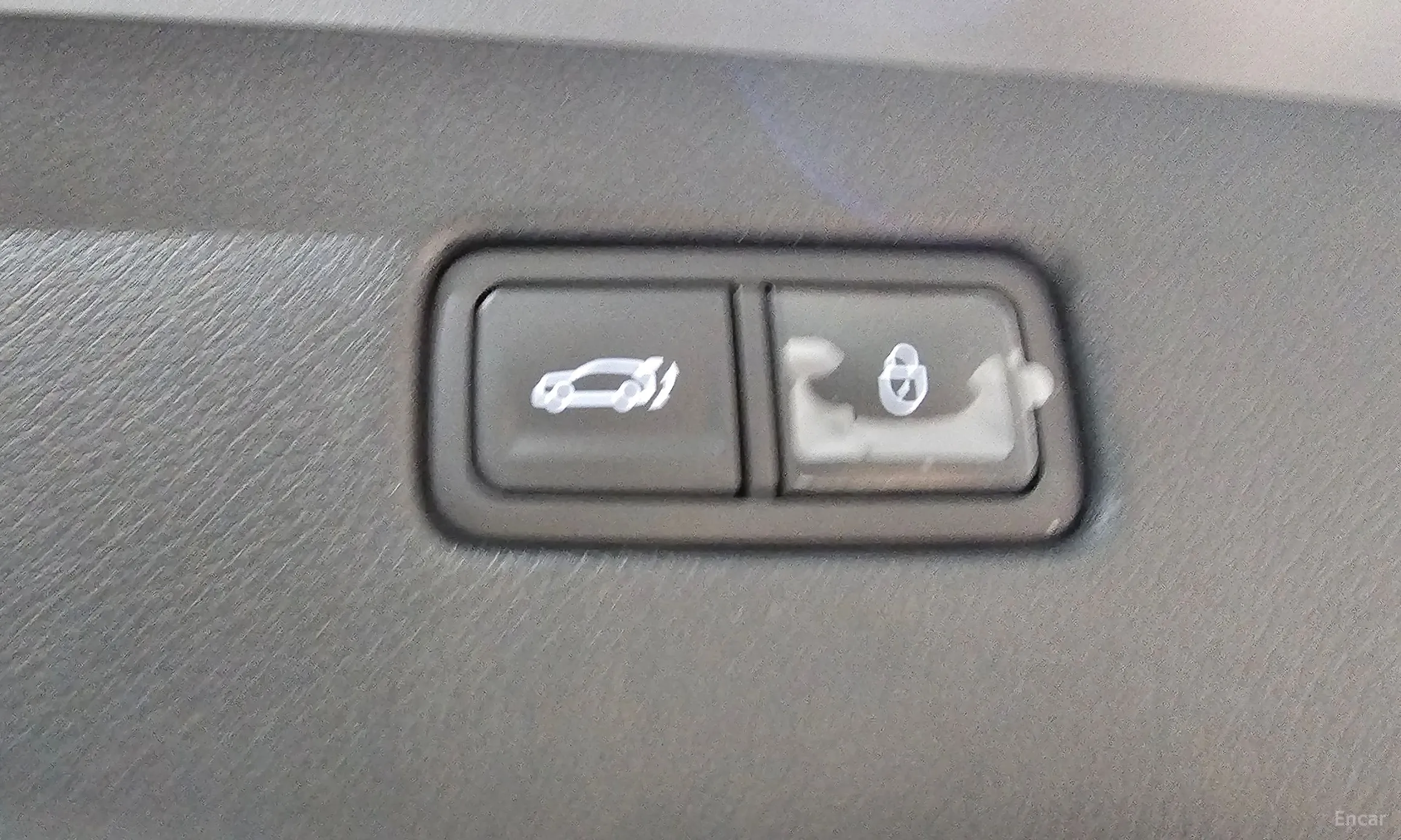Genesis GV70 превью 20