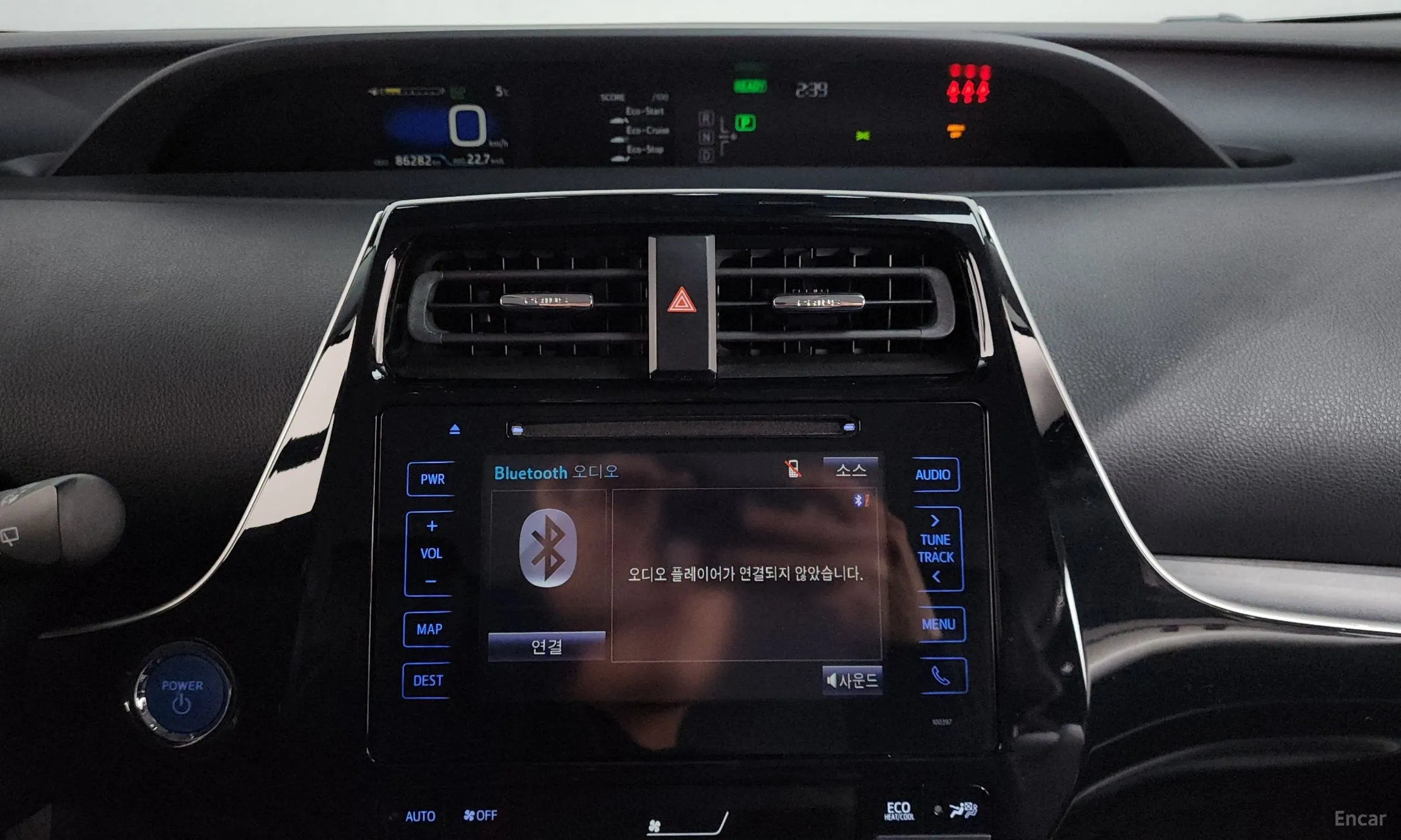 Toyota Prius 4th Generation превью 16