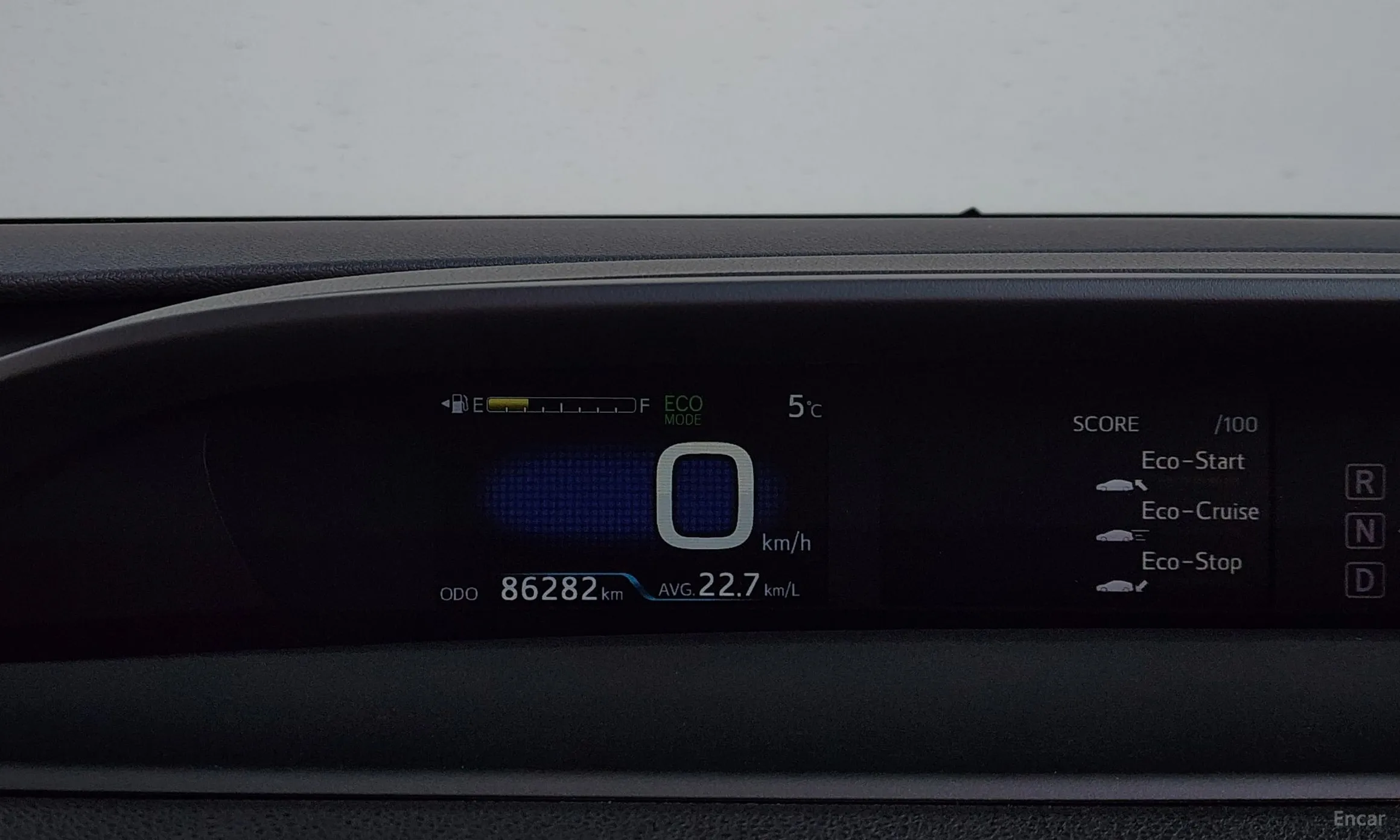 Toyota Prius 4th Generation превью 8