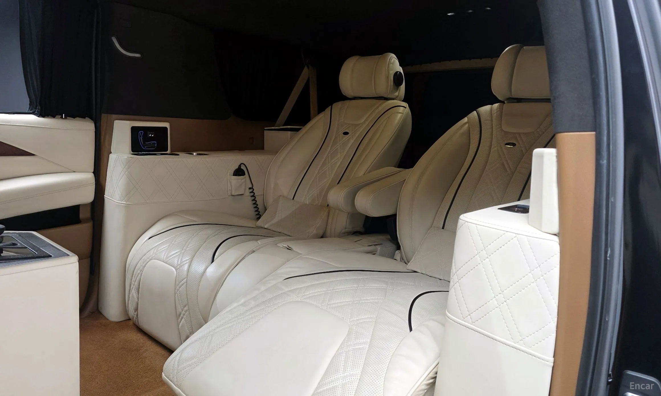 Cadillac Escalade превью 12