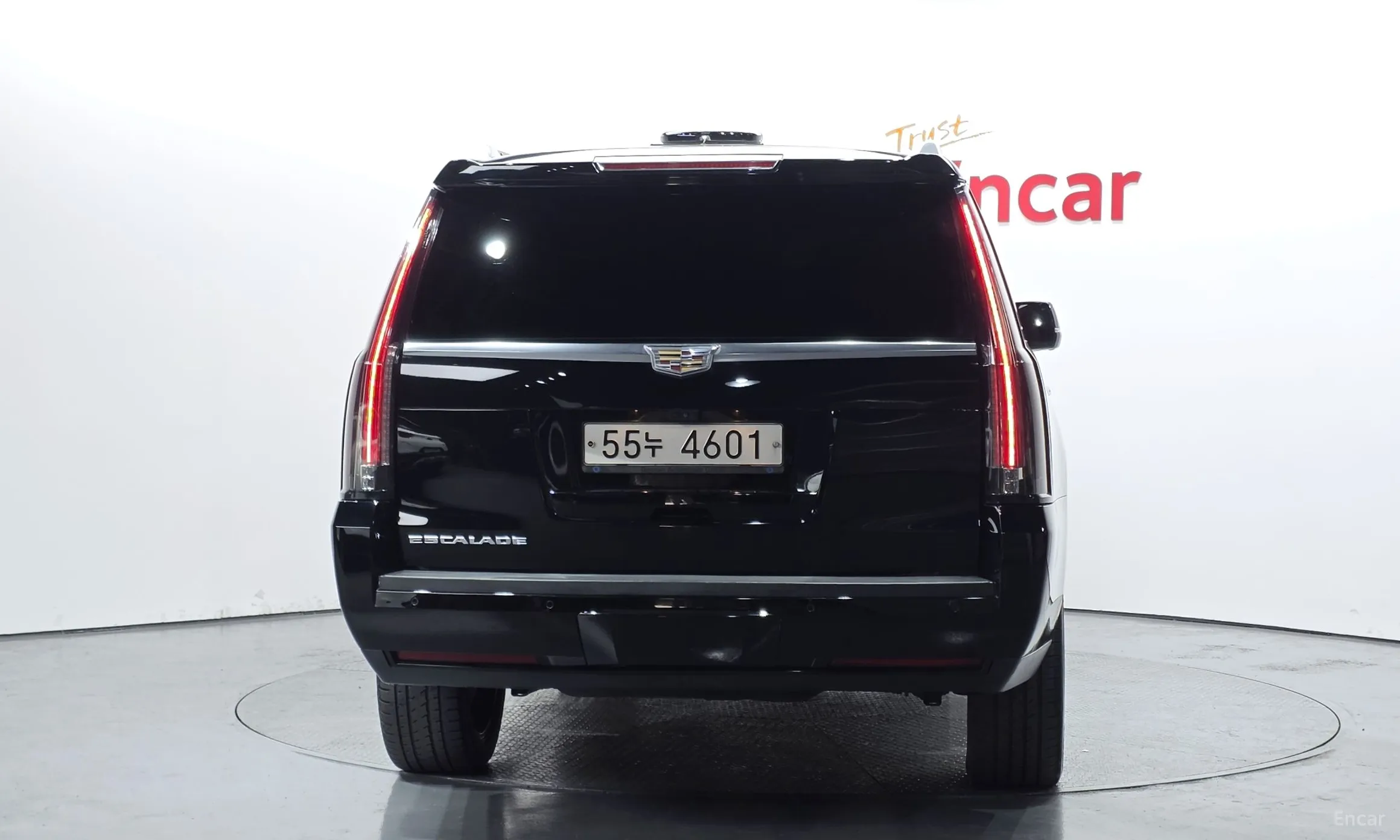 Cadillac Escalade превью 4