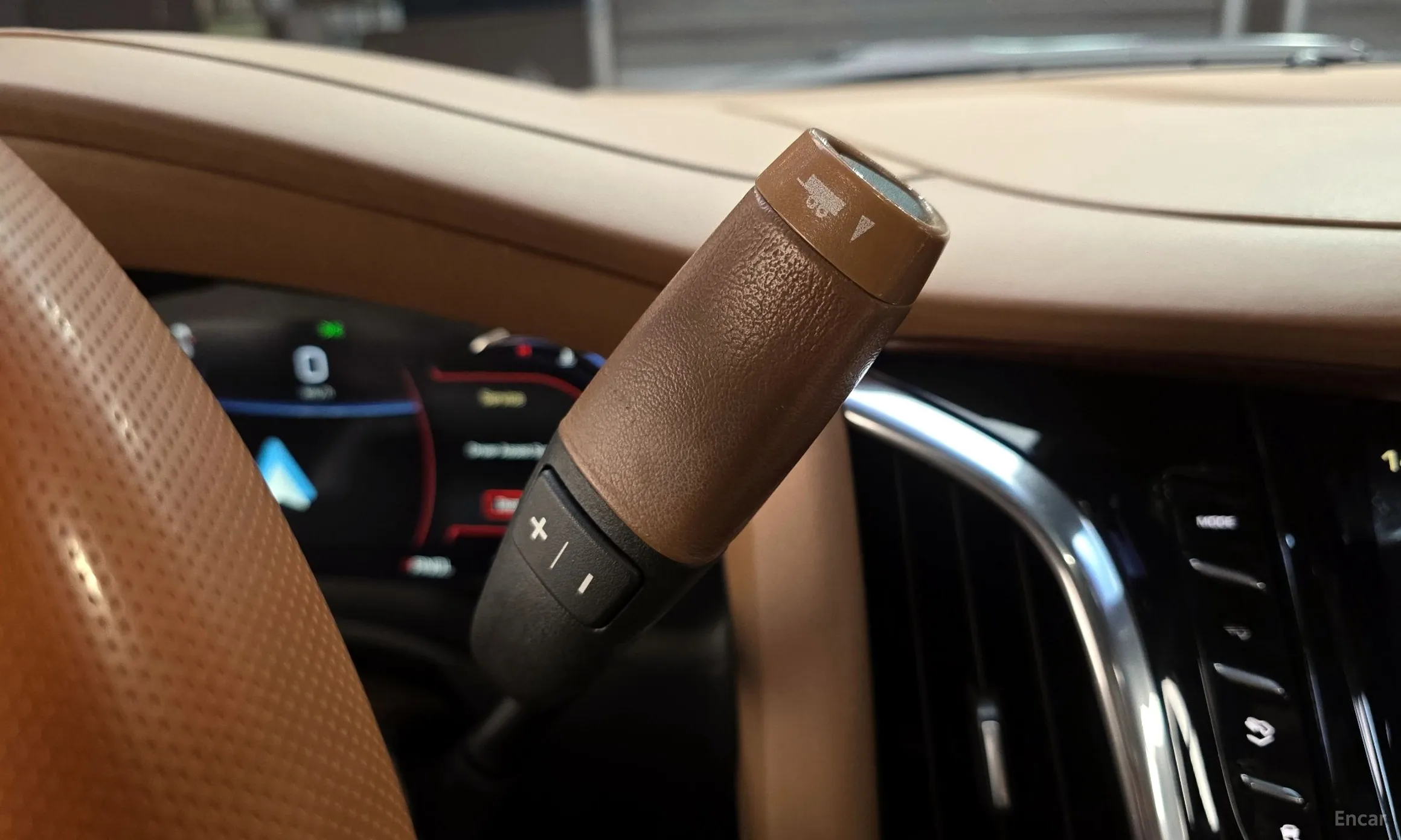 Cadillac Escalade превью 9