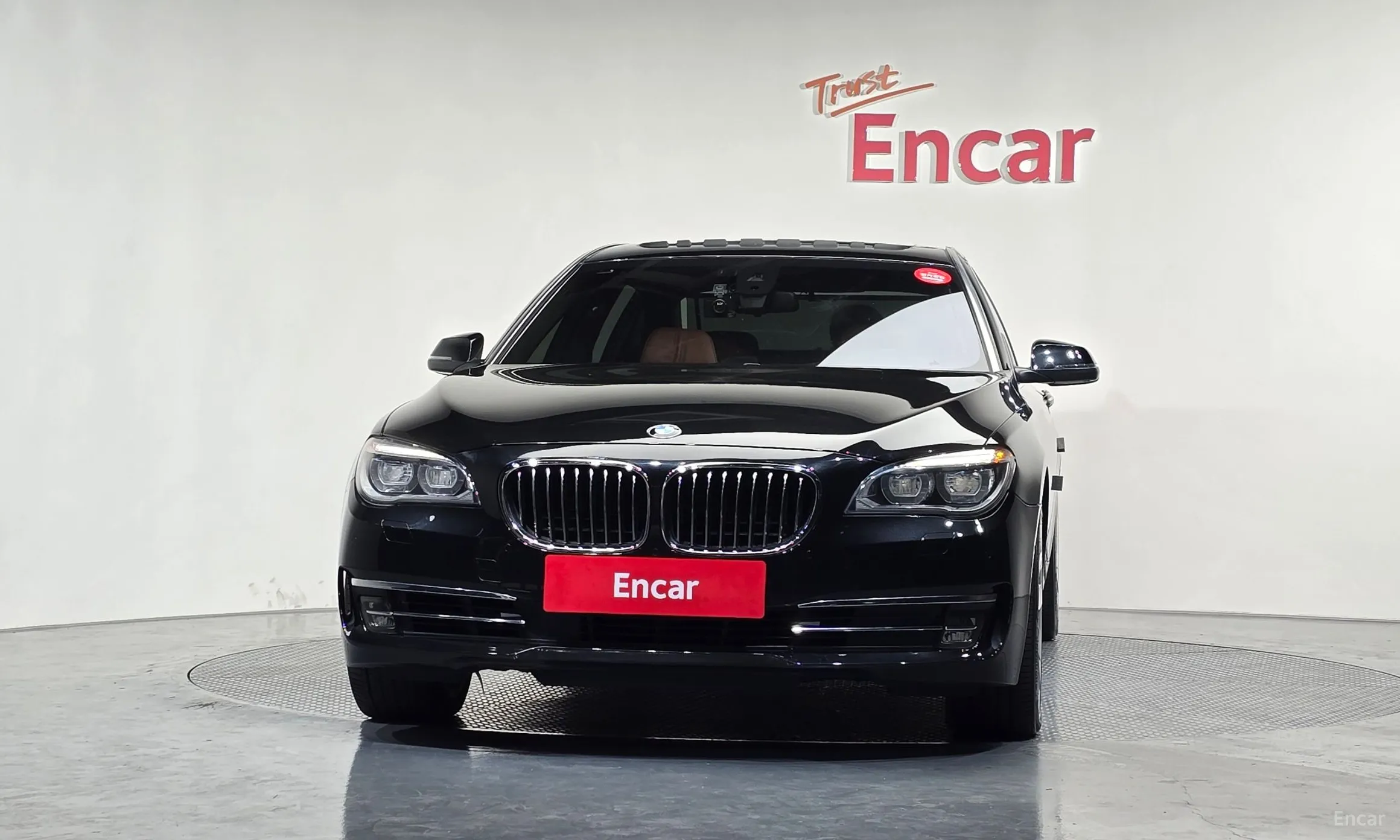 BMW 7 Series (F01) превью 3