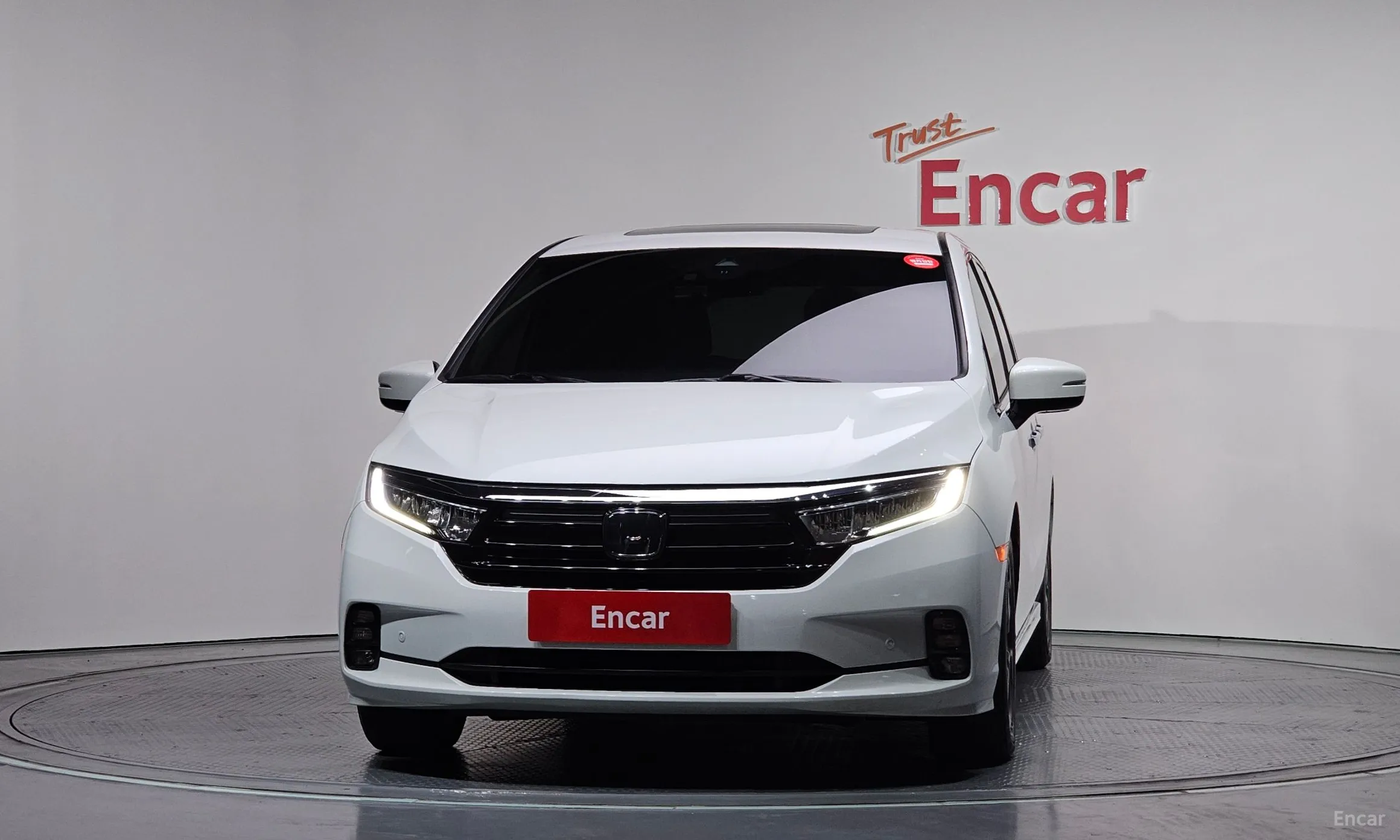 Honda Odyssey превью 3