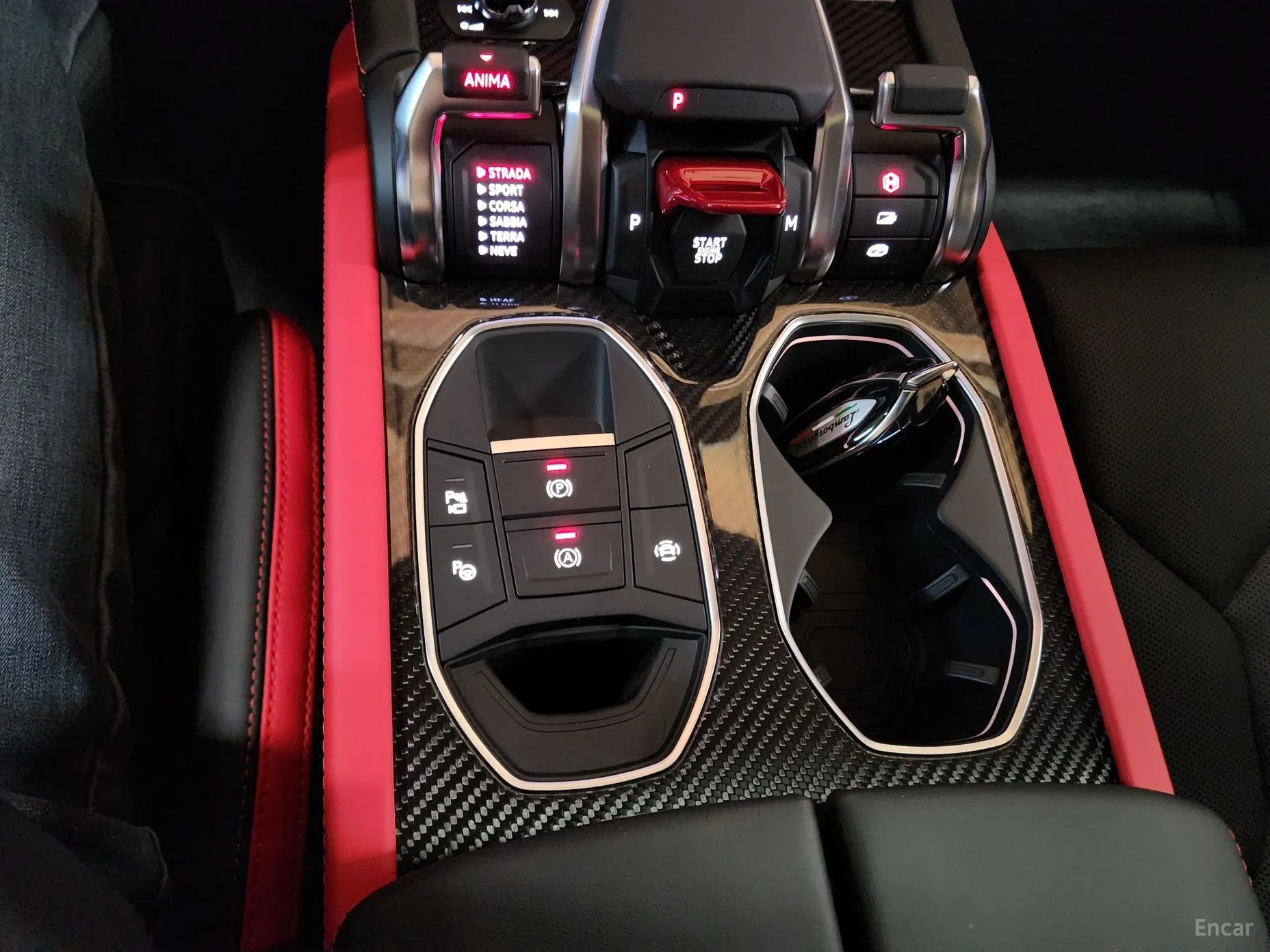 Lamborghini Urus превью 17