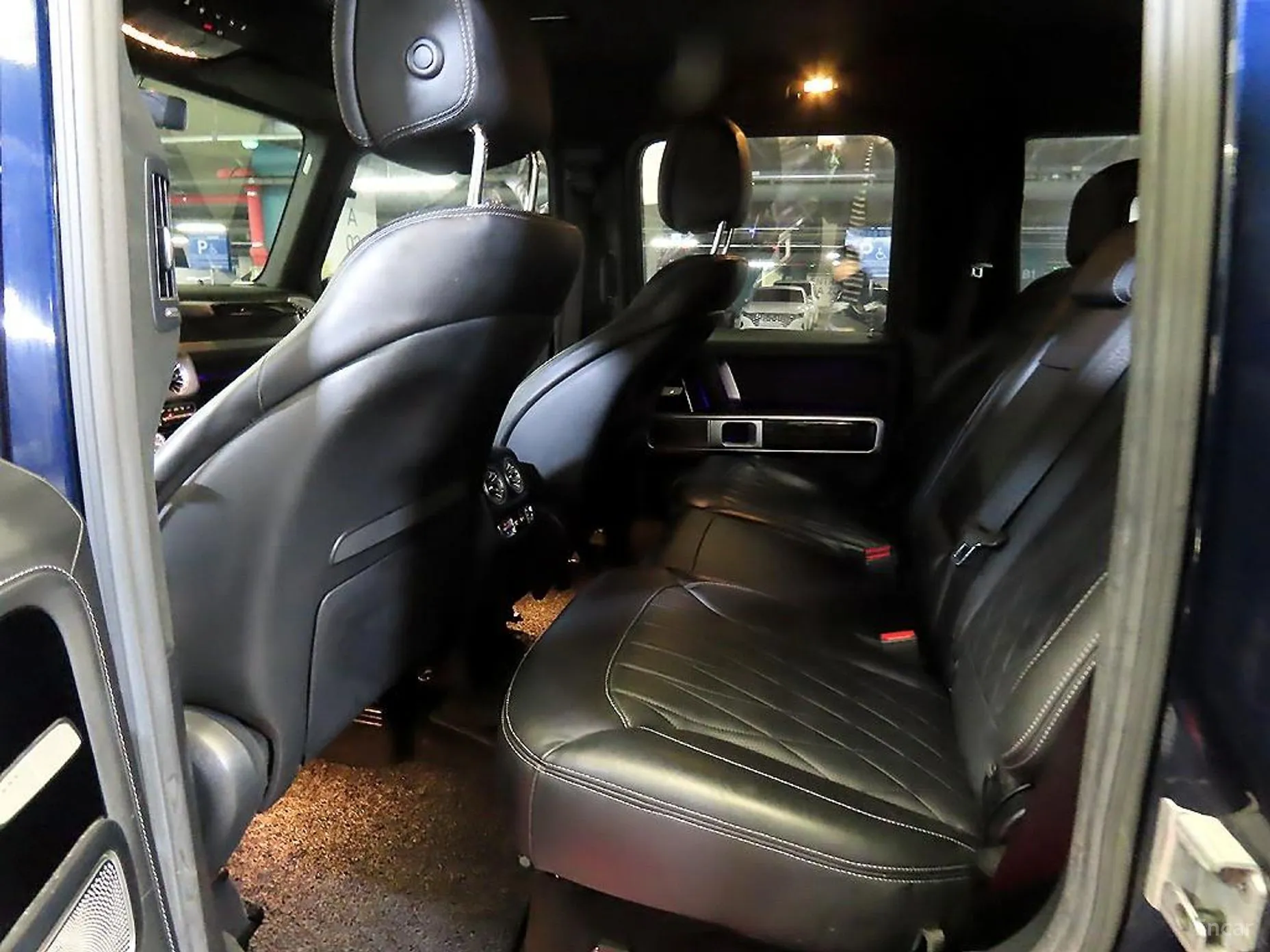 Mercedes Benz G-Class W463b