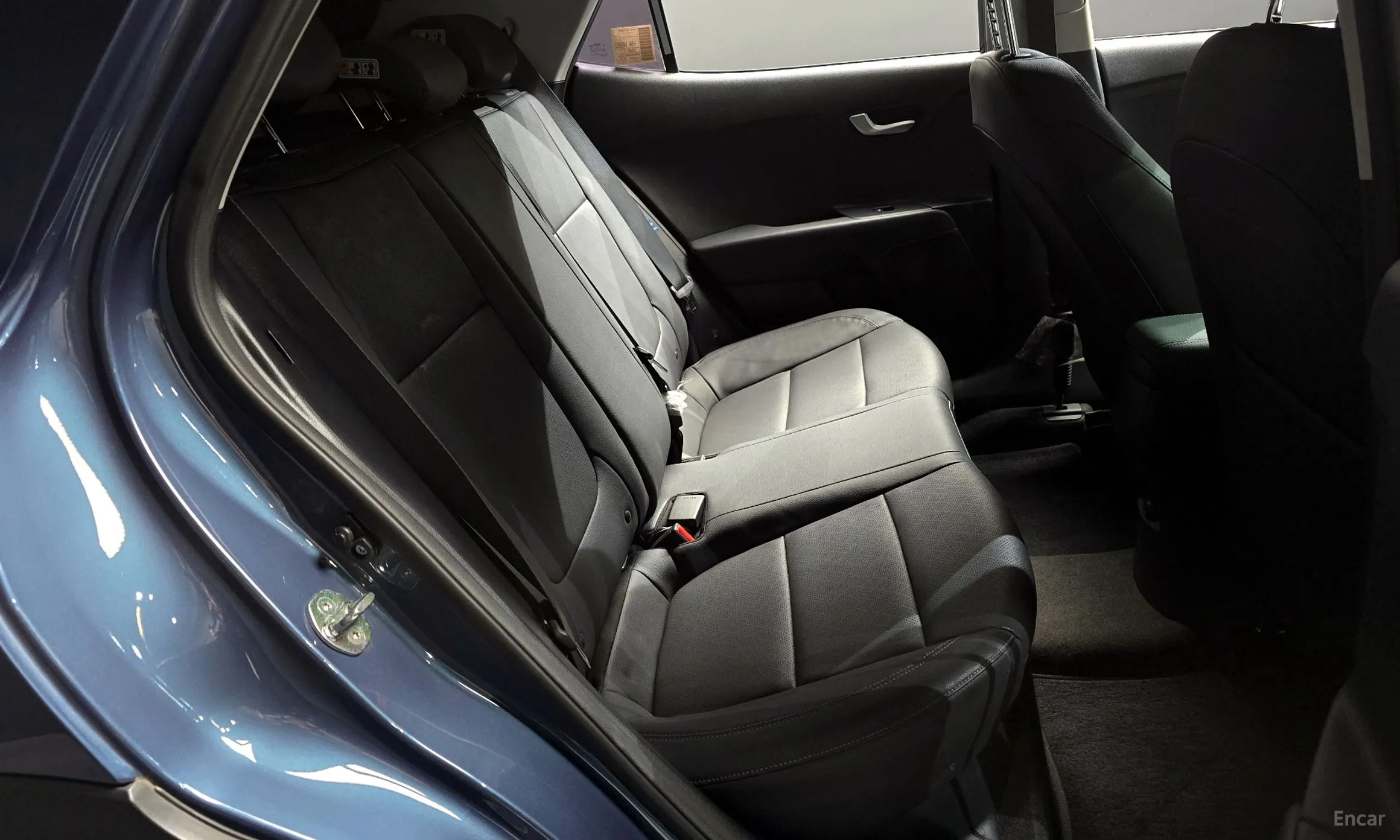 Kia Stonic превью 12