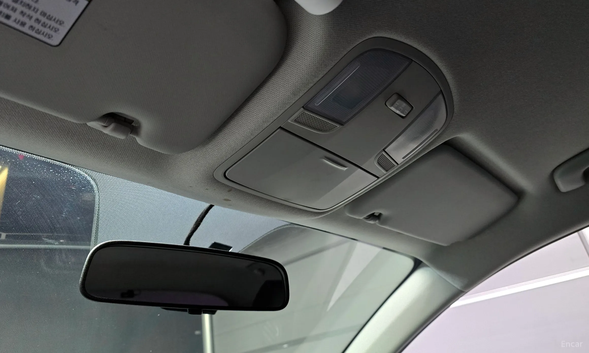 Kia Stonic превью 20