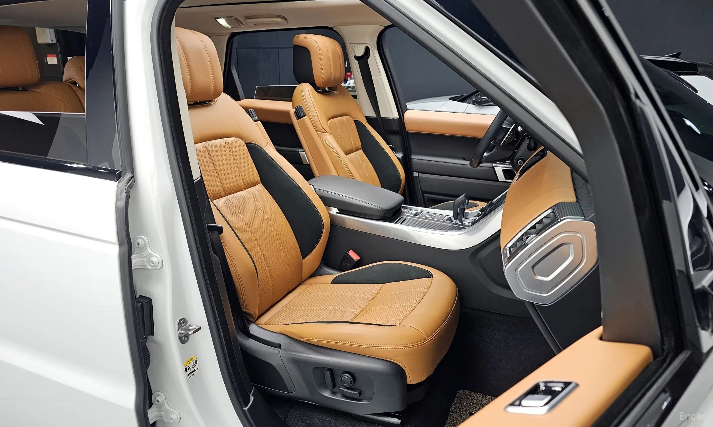 Land Rover Range Rover Sport 2nd Generation превью 10