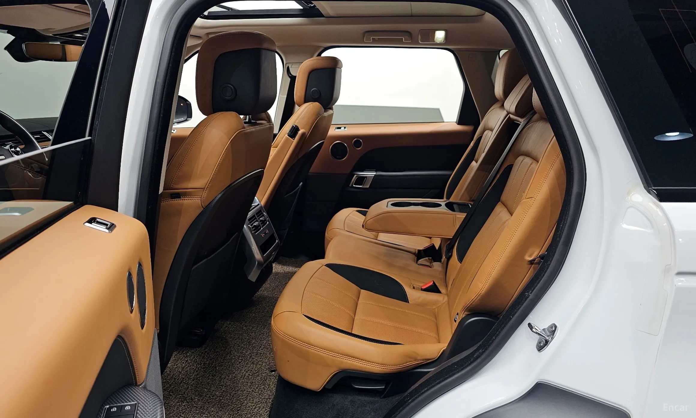 Land Rover Range Rover Sport 2nd Generation превью 12