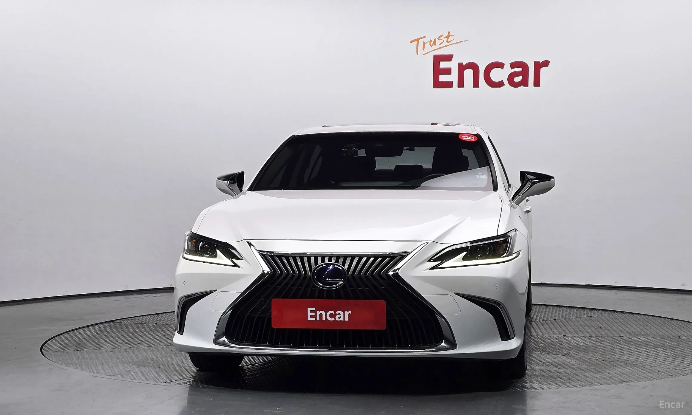 Lexus ES300h 7th Generation превью 3