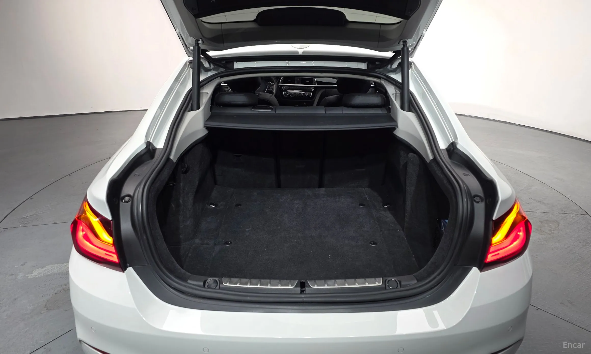 BMW Series 4 (F32) превью 20