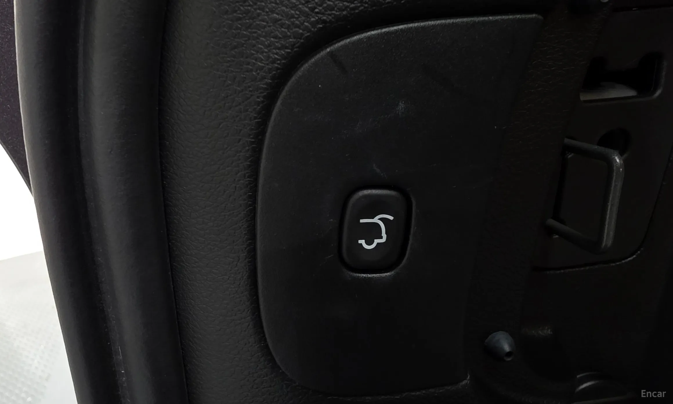 Jeep Cherokee (KL) превью 19