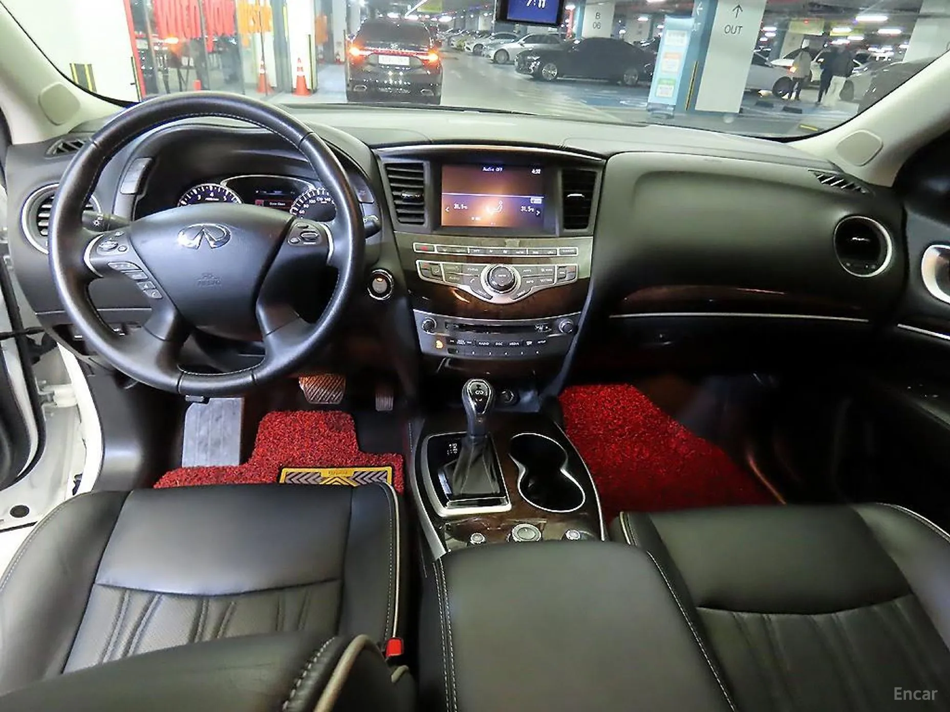 Infiniti QX60 превью 10
