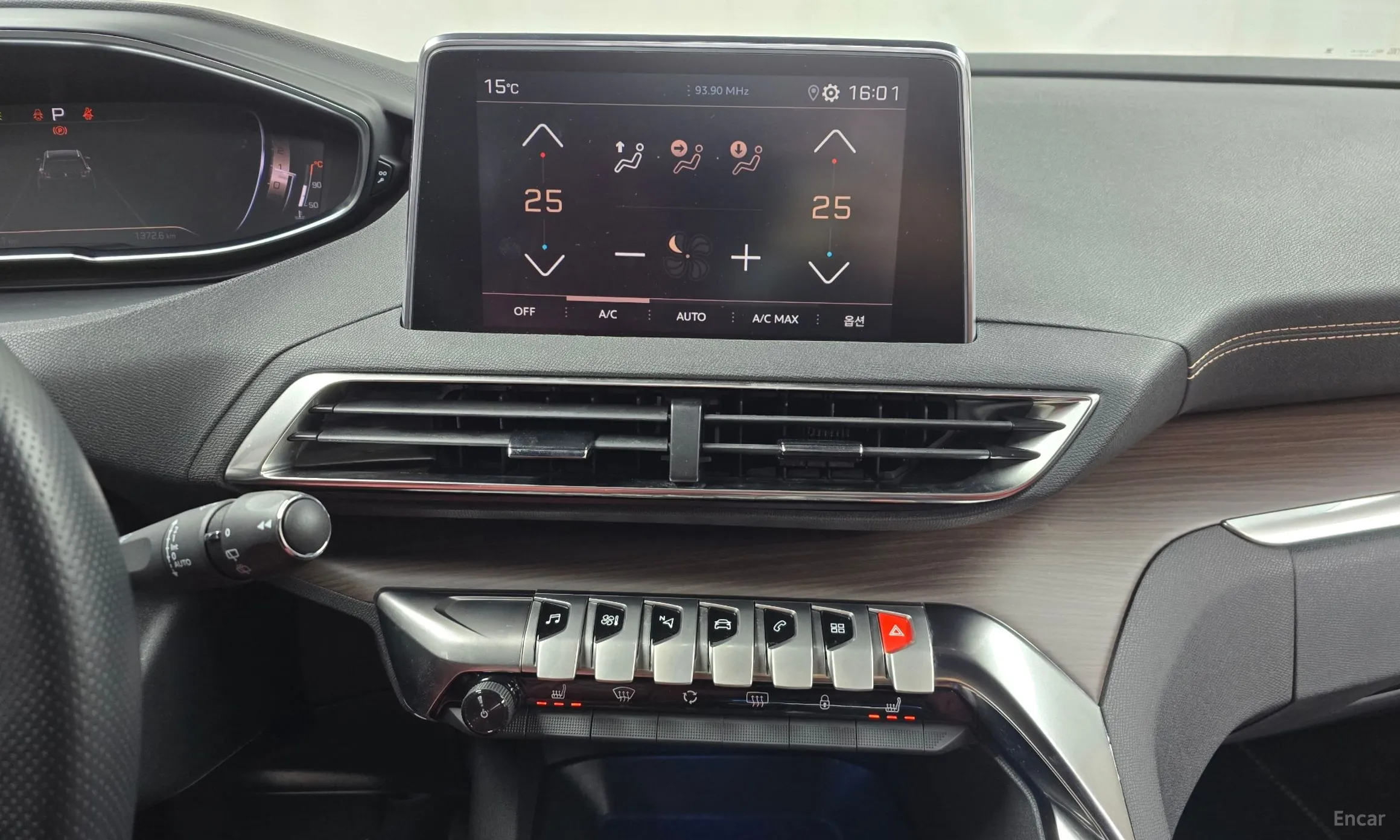 Peugeot 5008 2nd generation превью 14