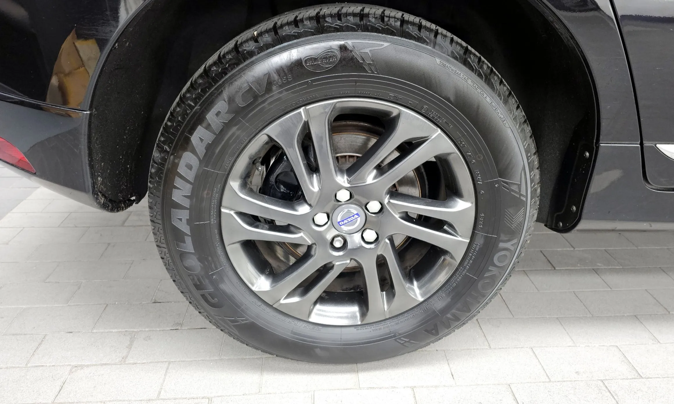 Volvo XC60 превью 5