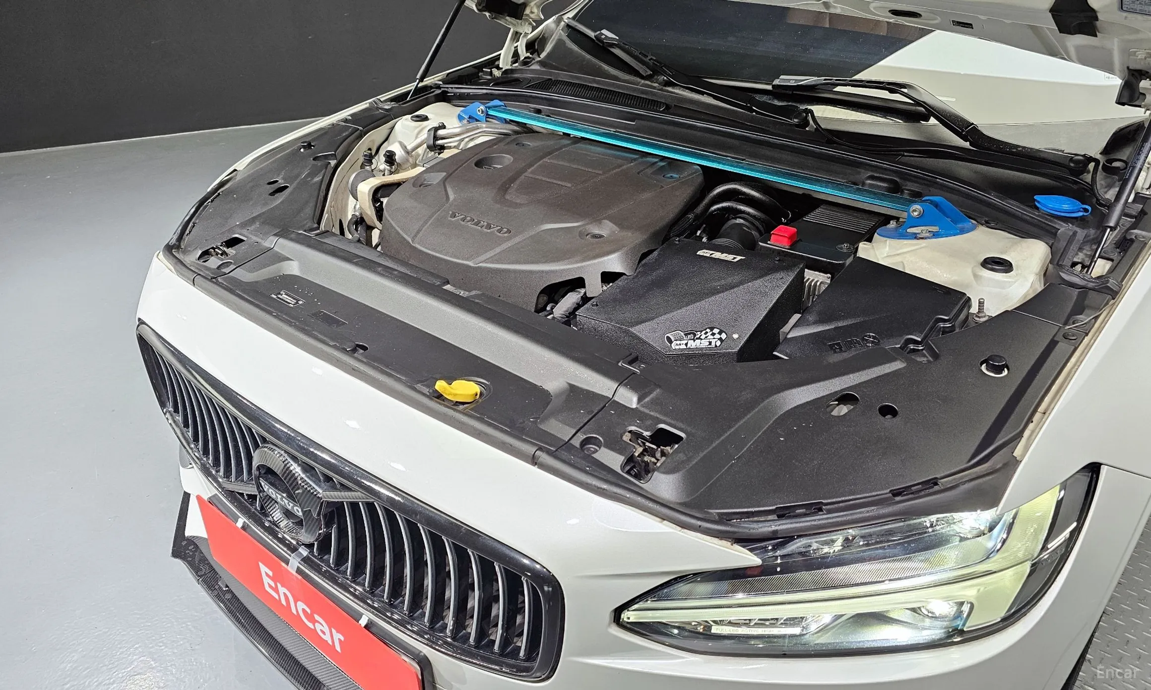 Volvo S90 превью 6