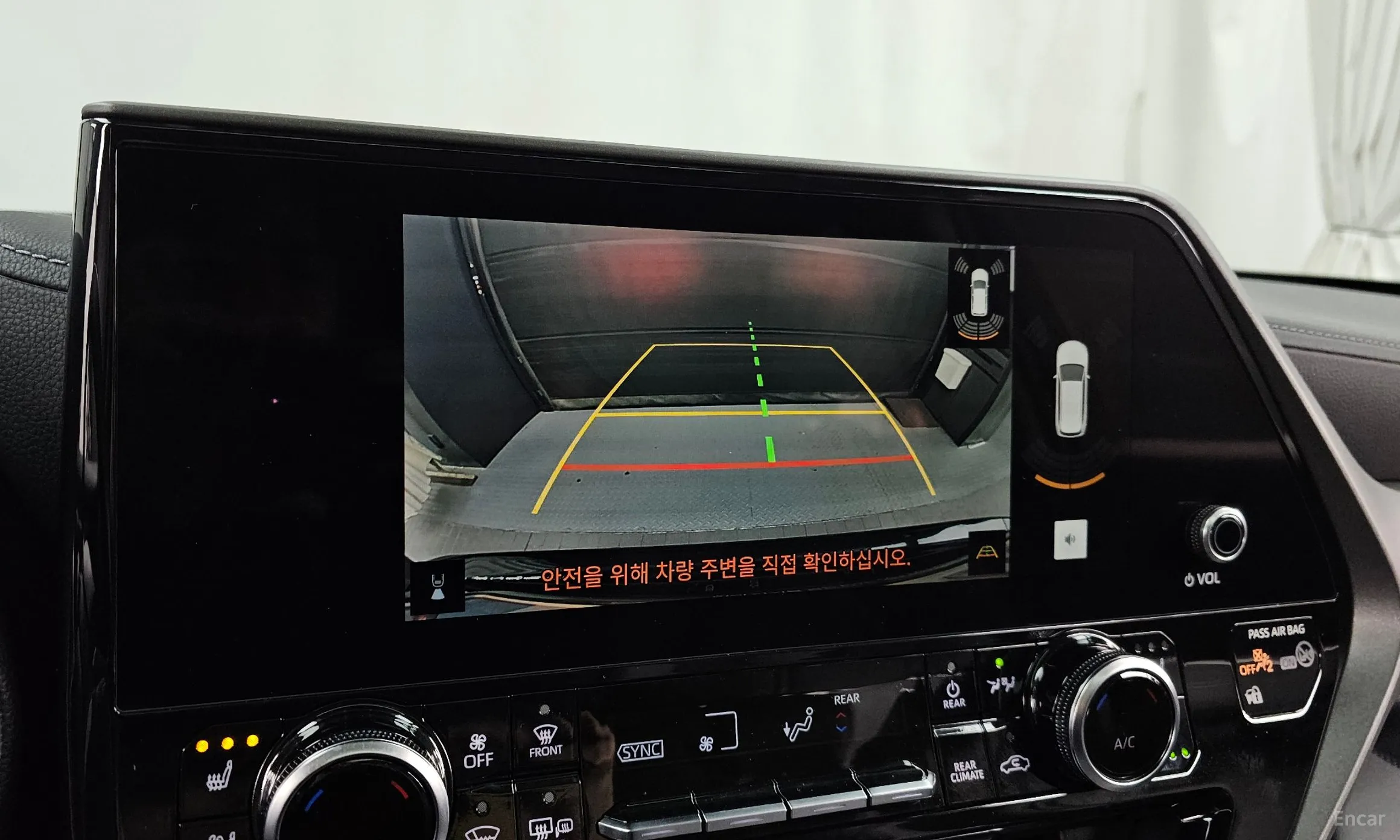 Toyota Highlander 4th generation превью 15