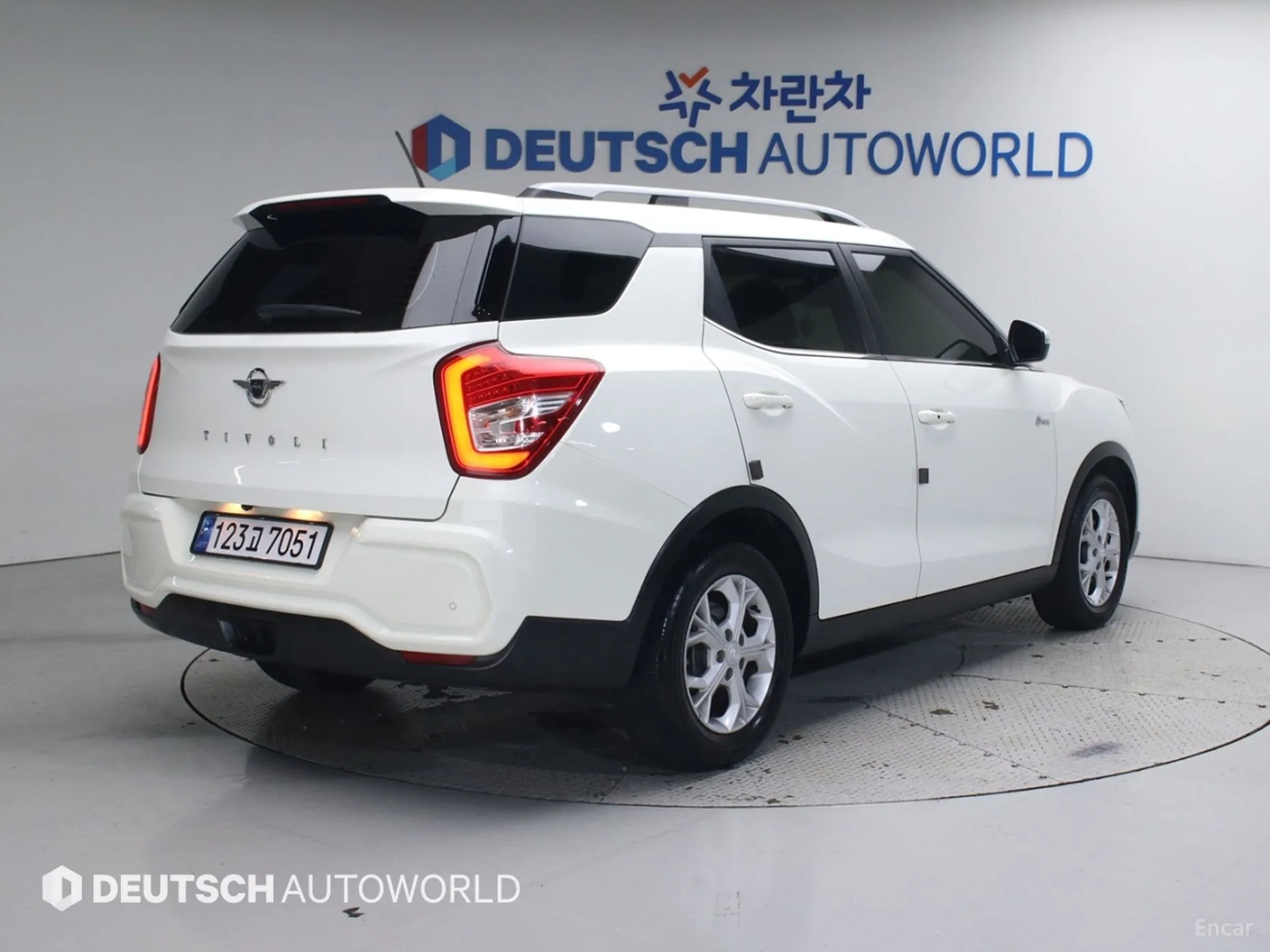 KG Mobility (SsangYong) Tivoli Air превью 2