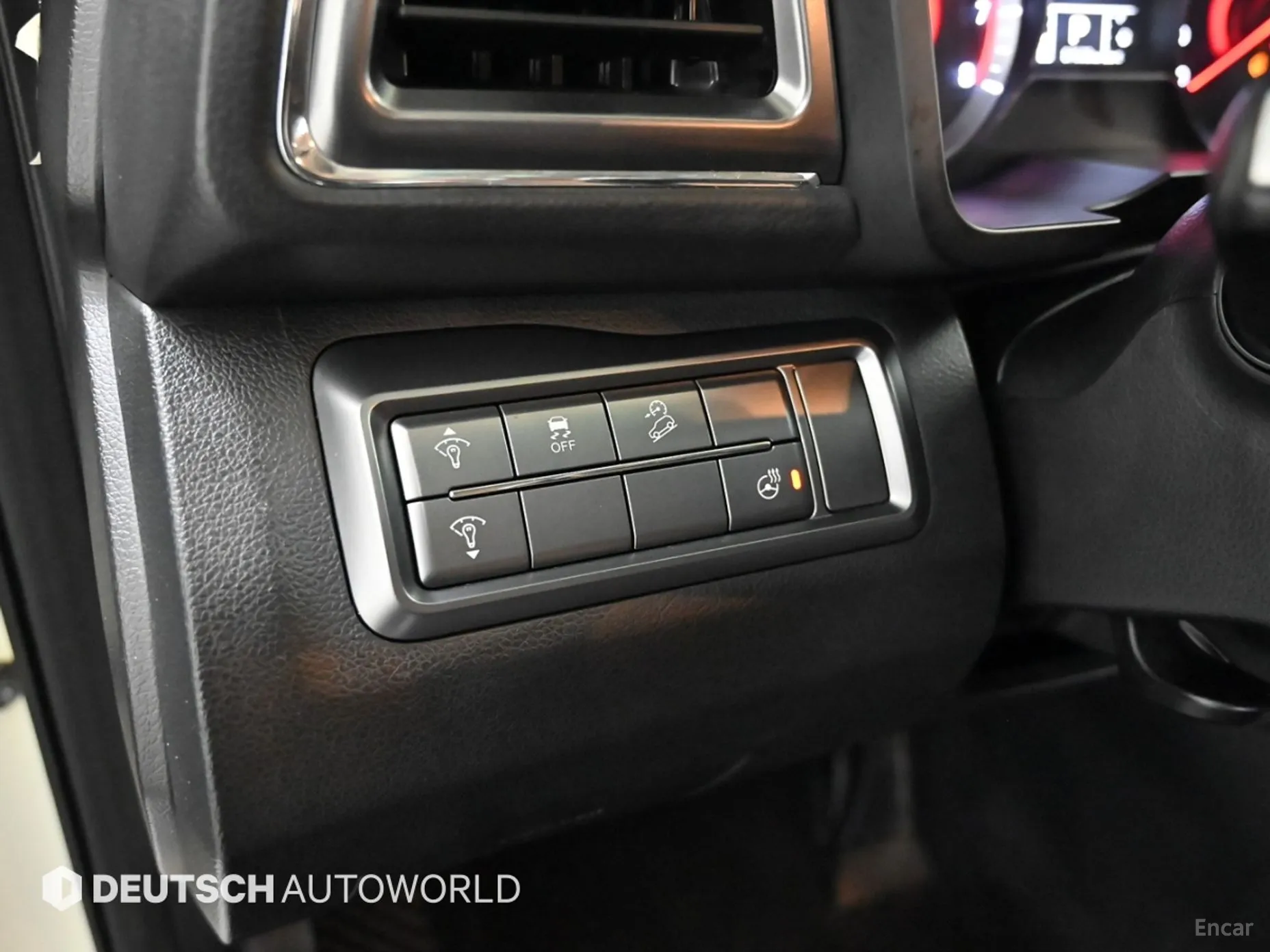 KG Mobility (SsangYong) Tivoli Air превью 18