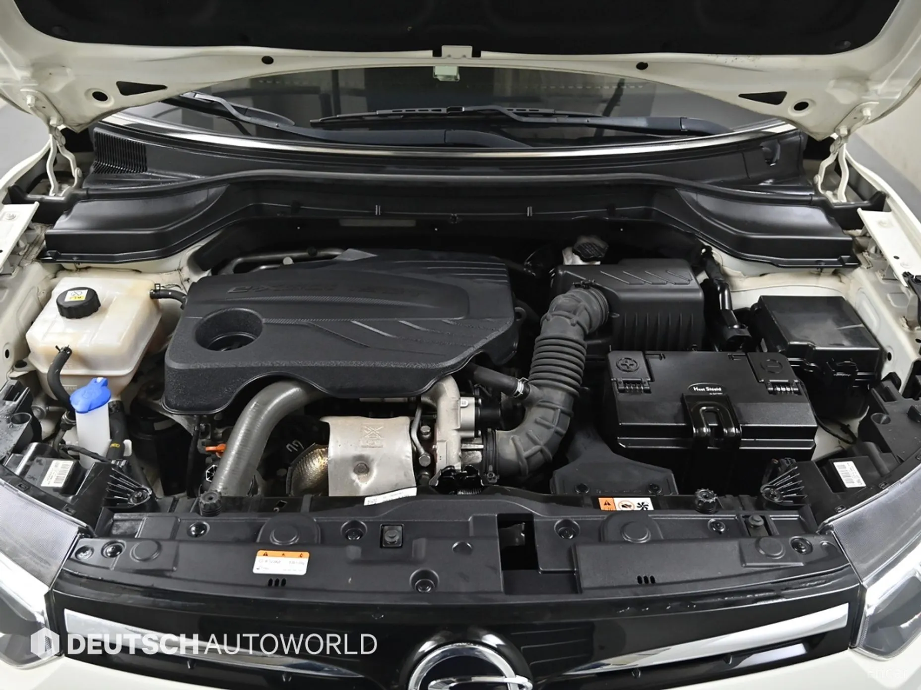 KG Mobility (SsangYong) Tivoli Air превью 6