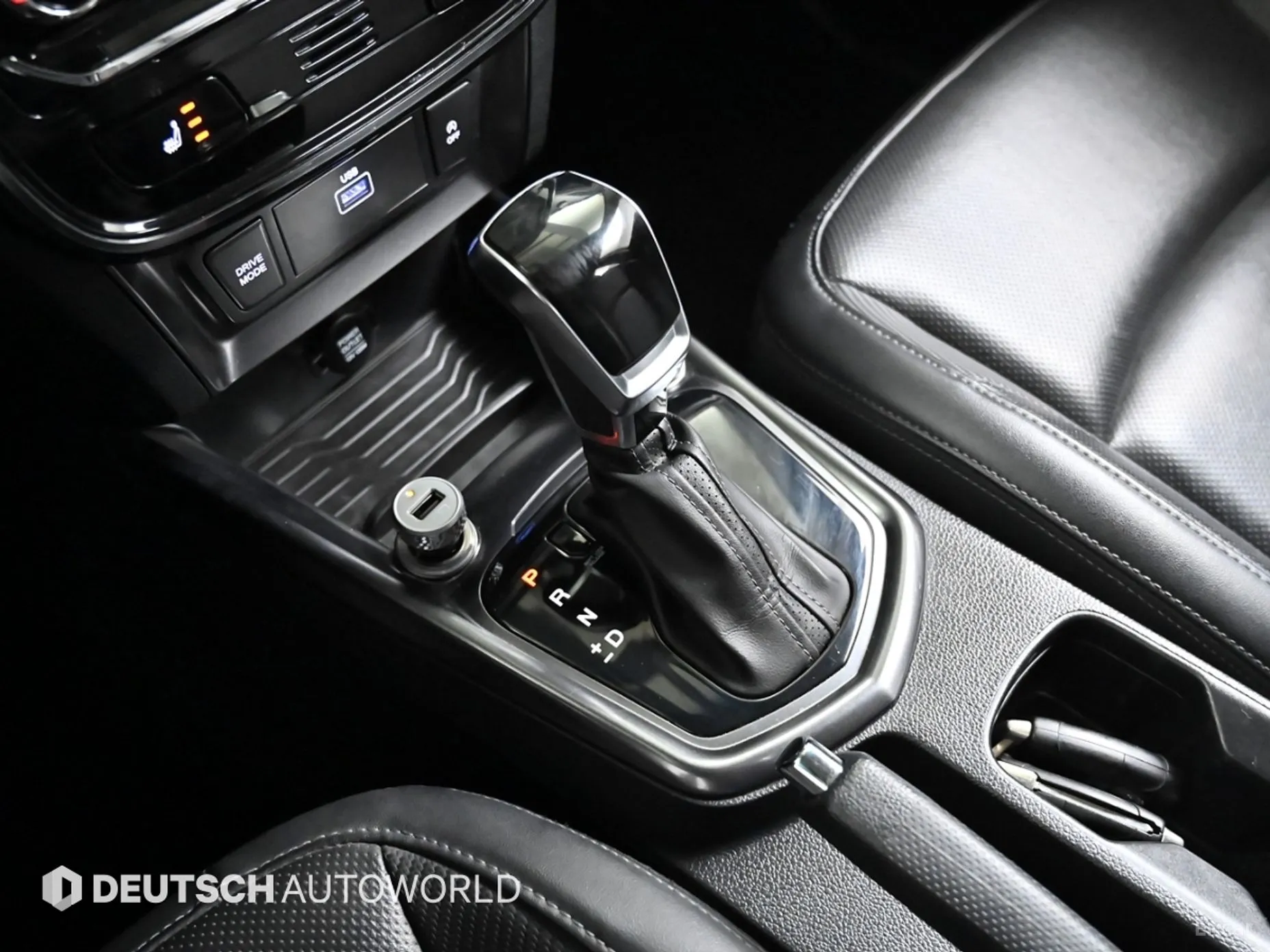 KG Mobility (SsangYong) Tivoli Air превью 9