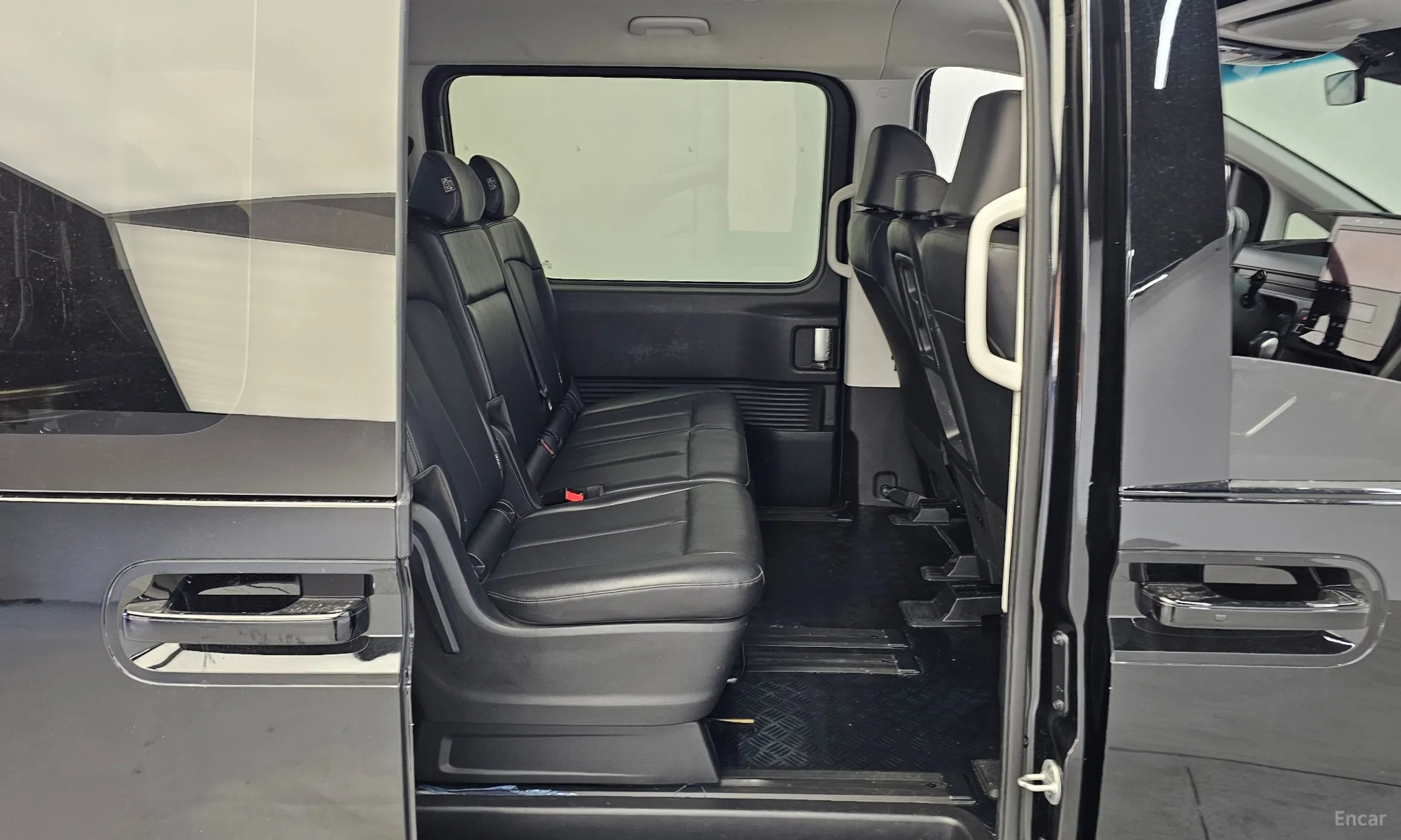 Hyundai Staria превью 12