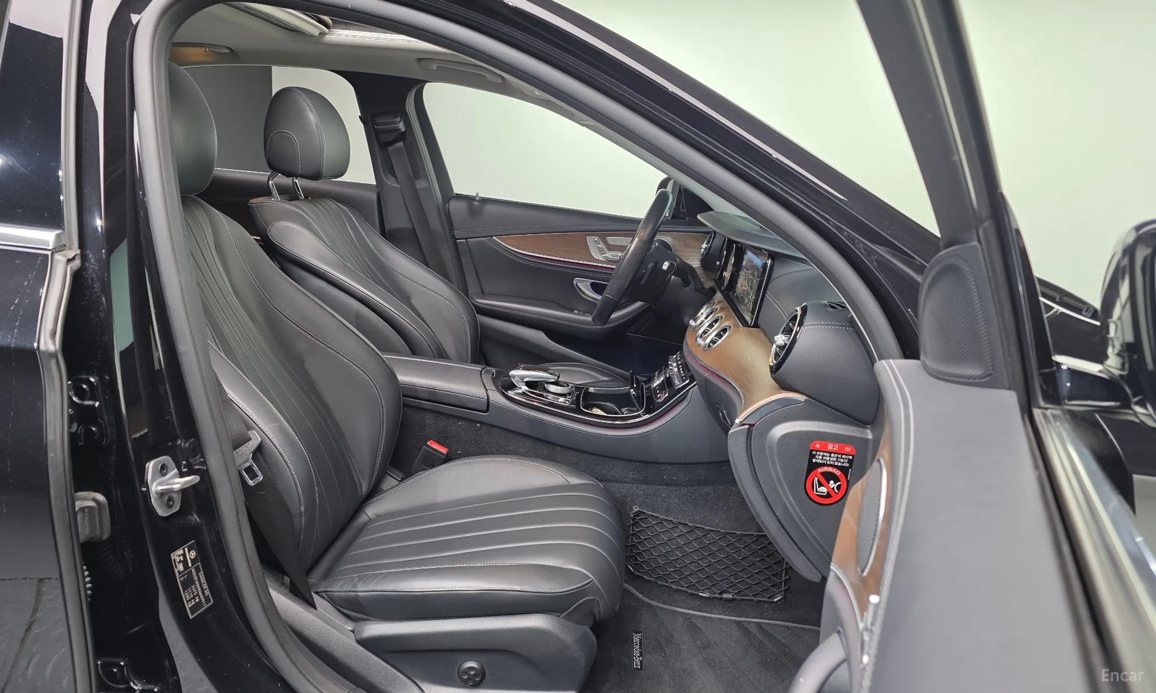 Mercedes Benz E-Class W213 превью 10