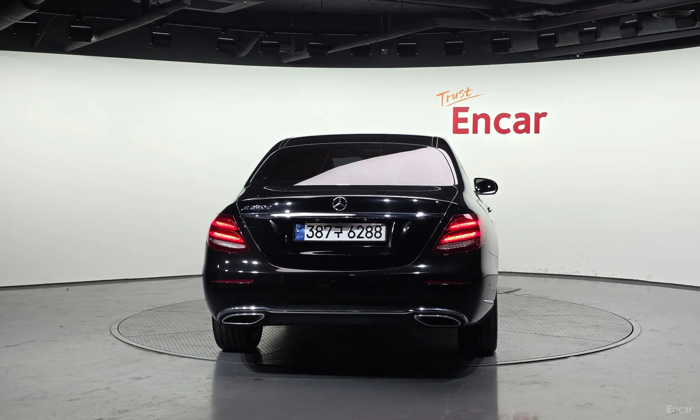 Mercedes Benz E-Class W213 превью 4