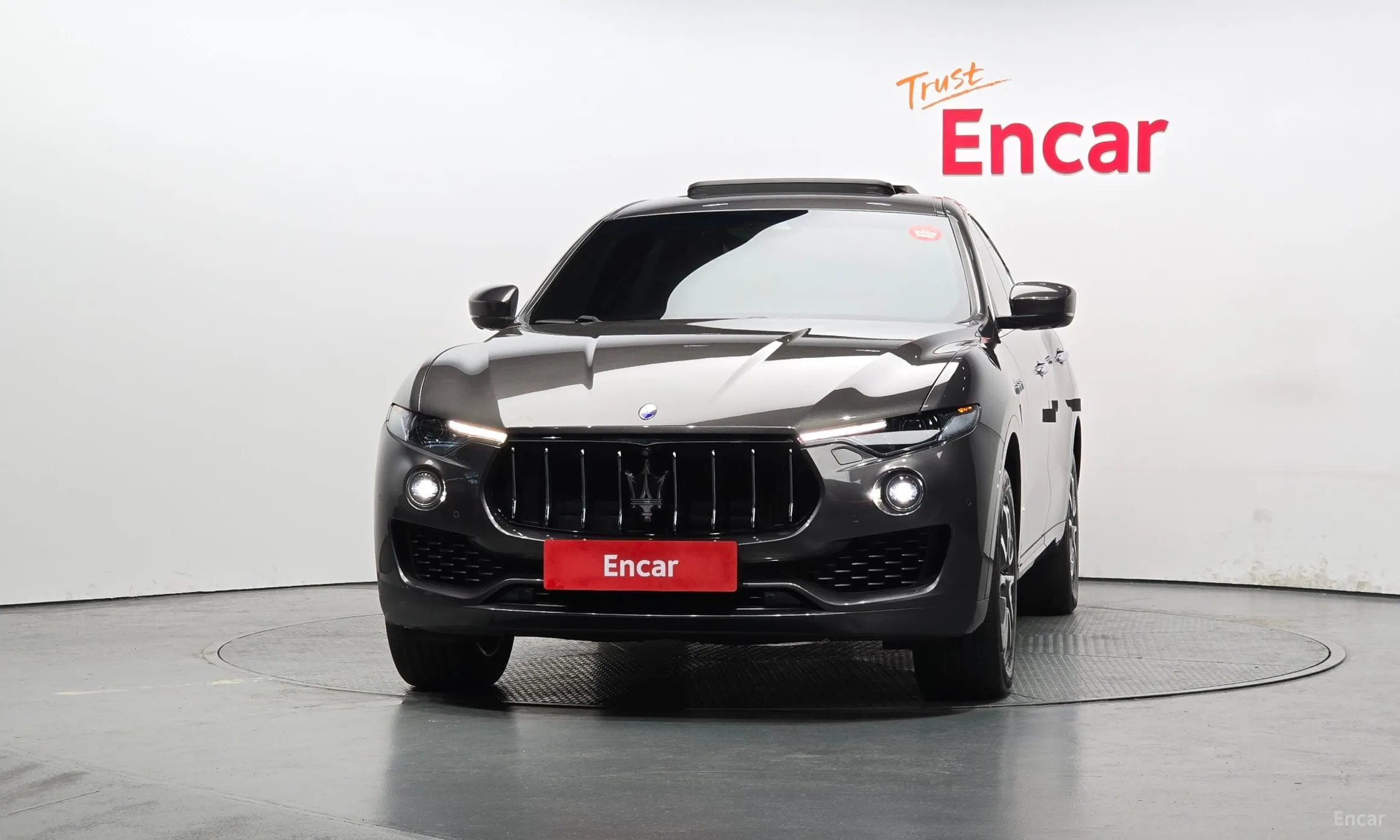 Maserati Levante превью 3