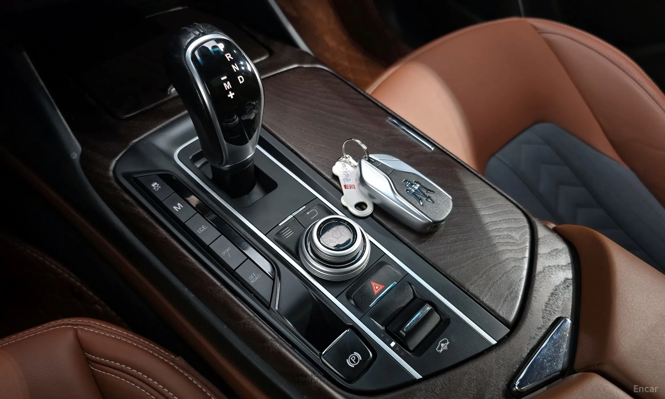 Maserati Levante превью 9