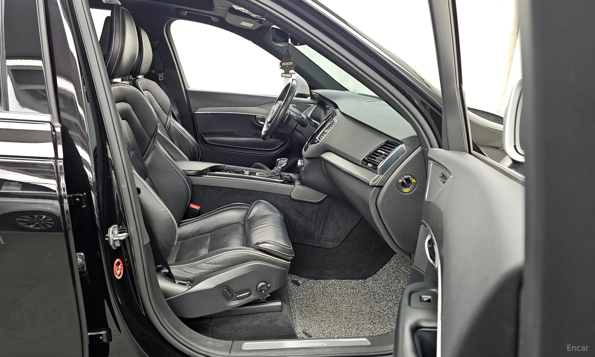 Volvo XC90 Gen 2 превью 11