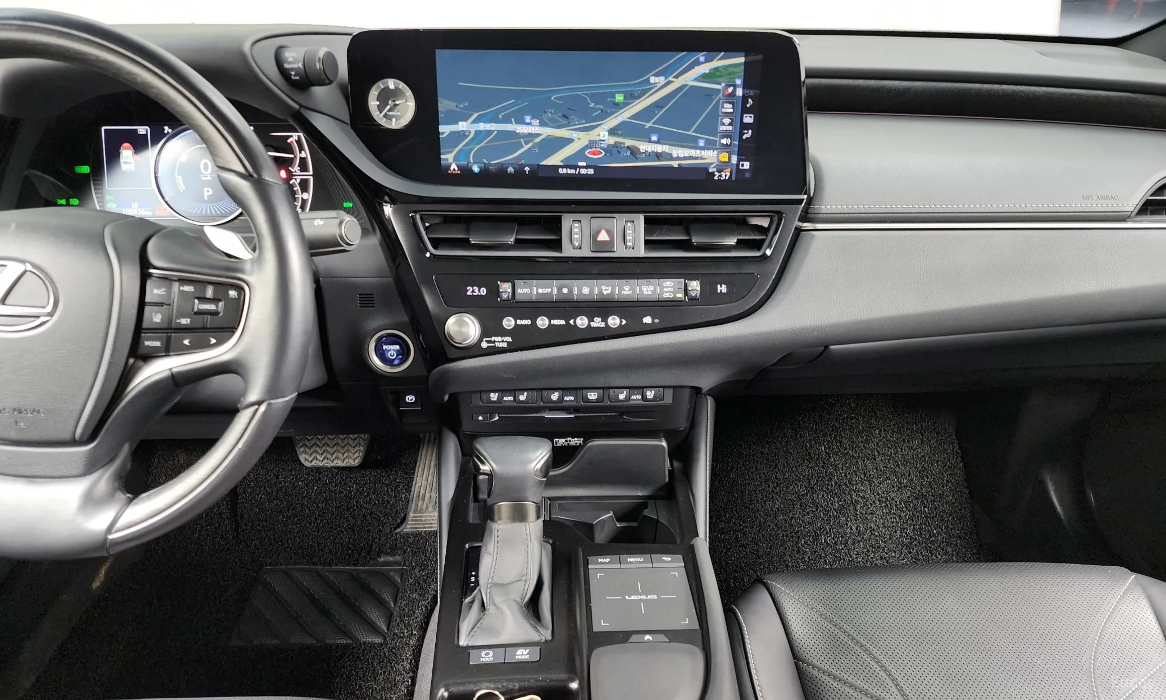 Lexus ES300h 7th Generation превью 14