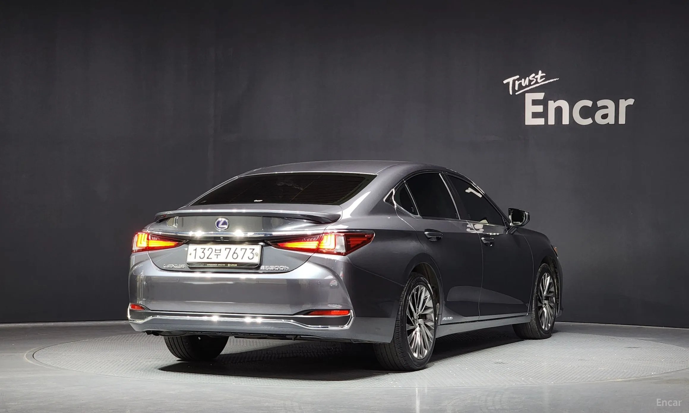 Lexus ES300h 7th Generation превью 2