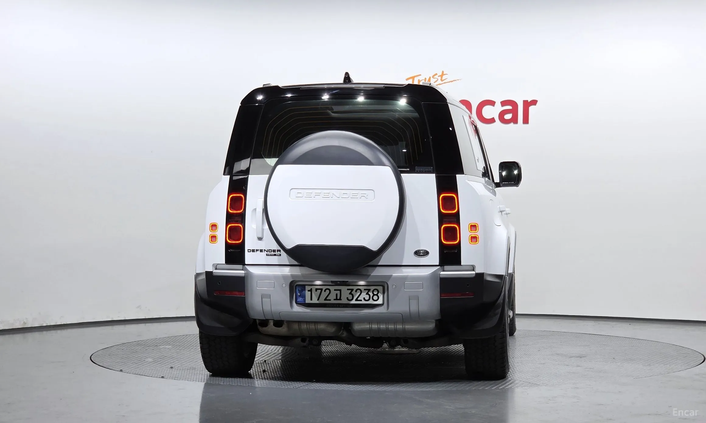 Land Rover Defender (L663) превью 4