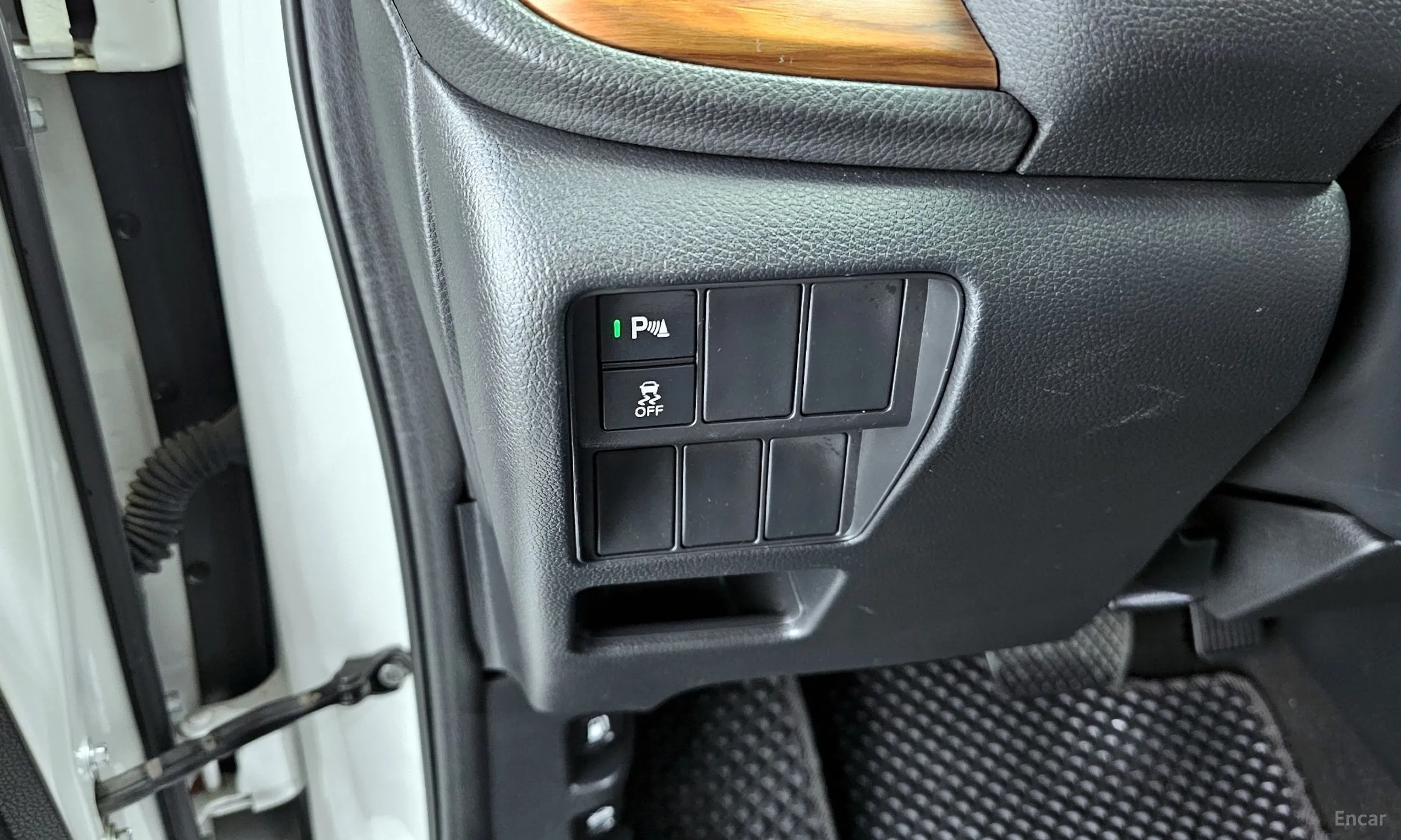 Honda CR-V 5th generation превью 17