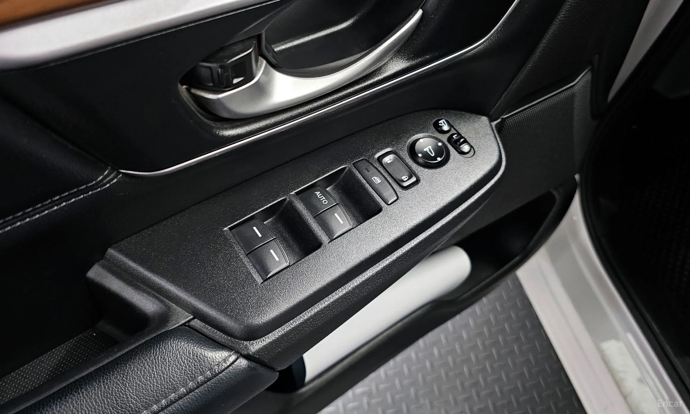 Honda CR-V 5th generation превью 18