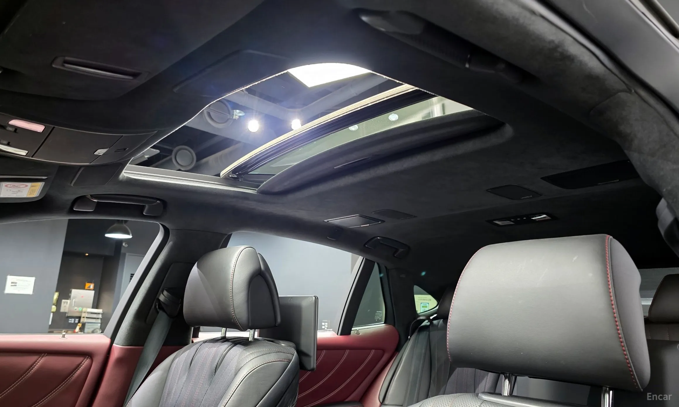 Lexus LS500h Gen 5 превью 18