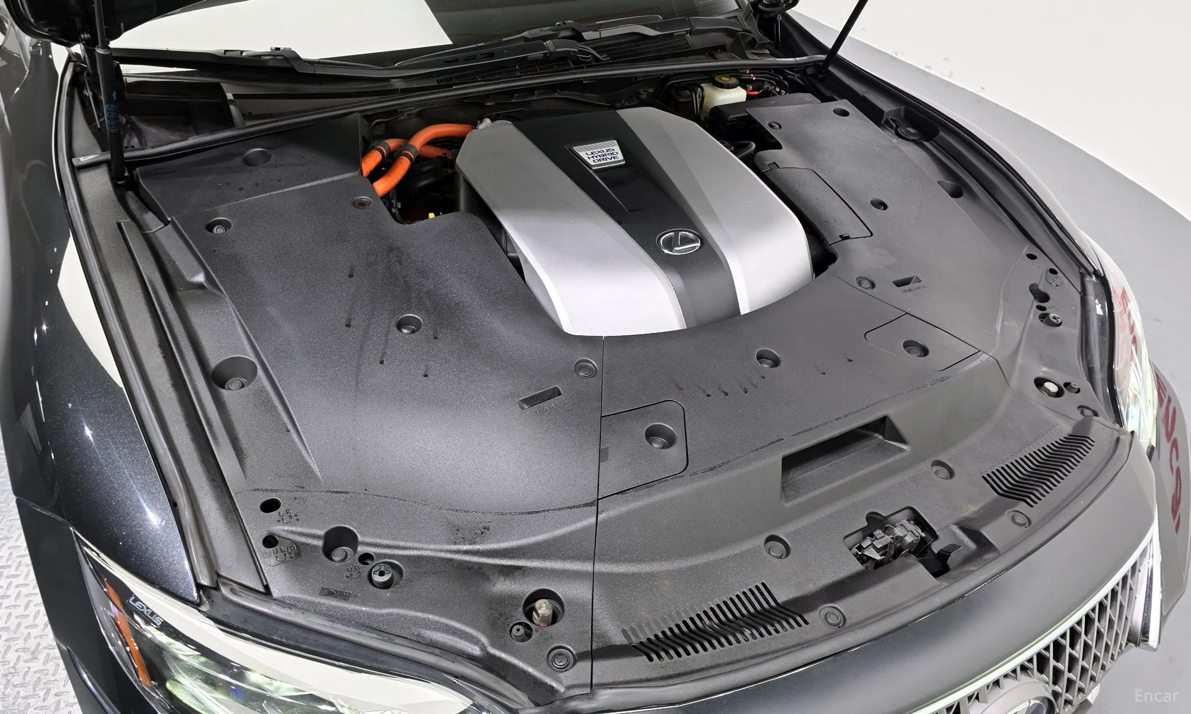 Lexus LS500h Gen 5 превью 6