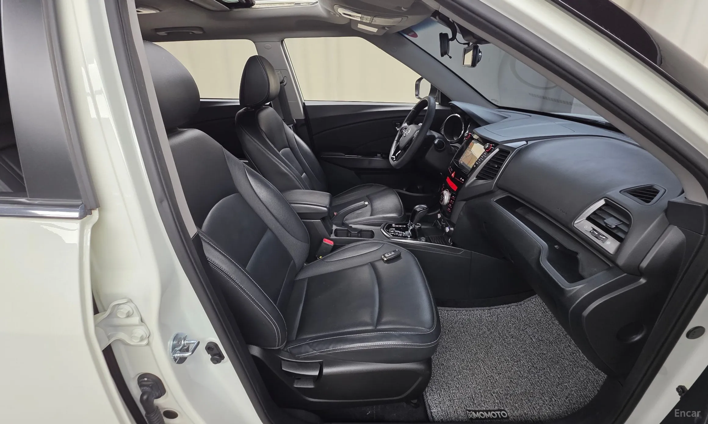KG Mobility (SsangYong) Tivoli, Lazio превью 10