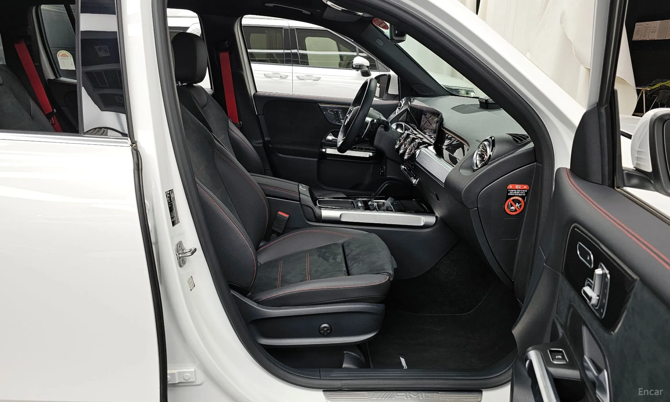 Mercedes Benz GLB-Class X247 превью 11