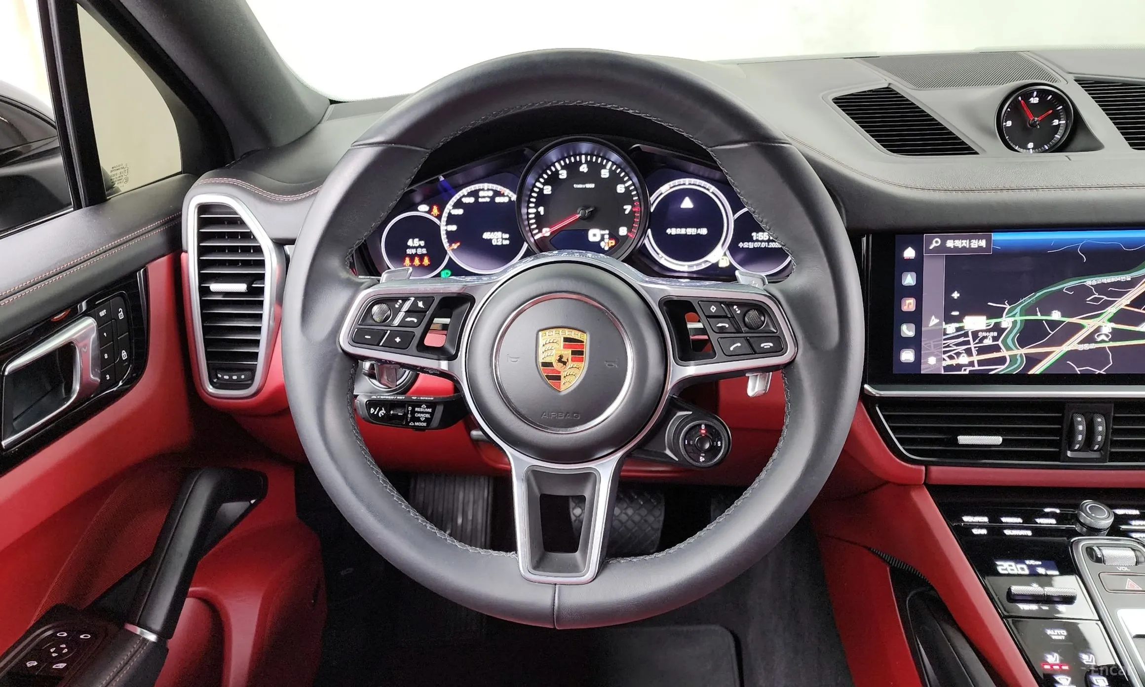 Porsche Cayenne (PO536) превью 13