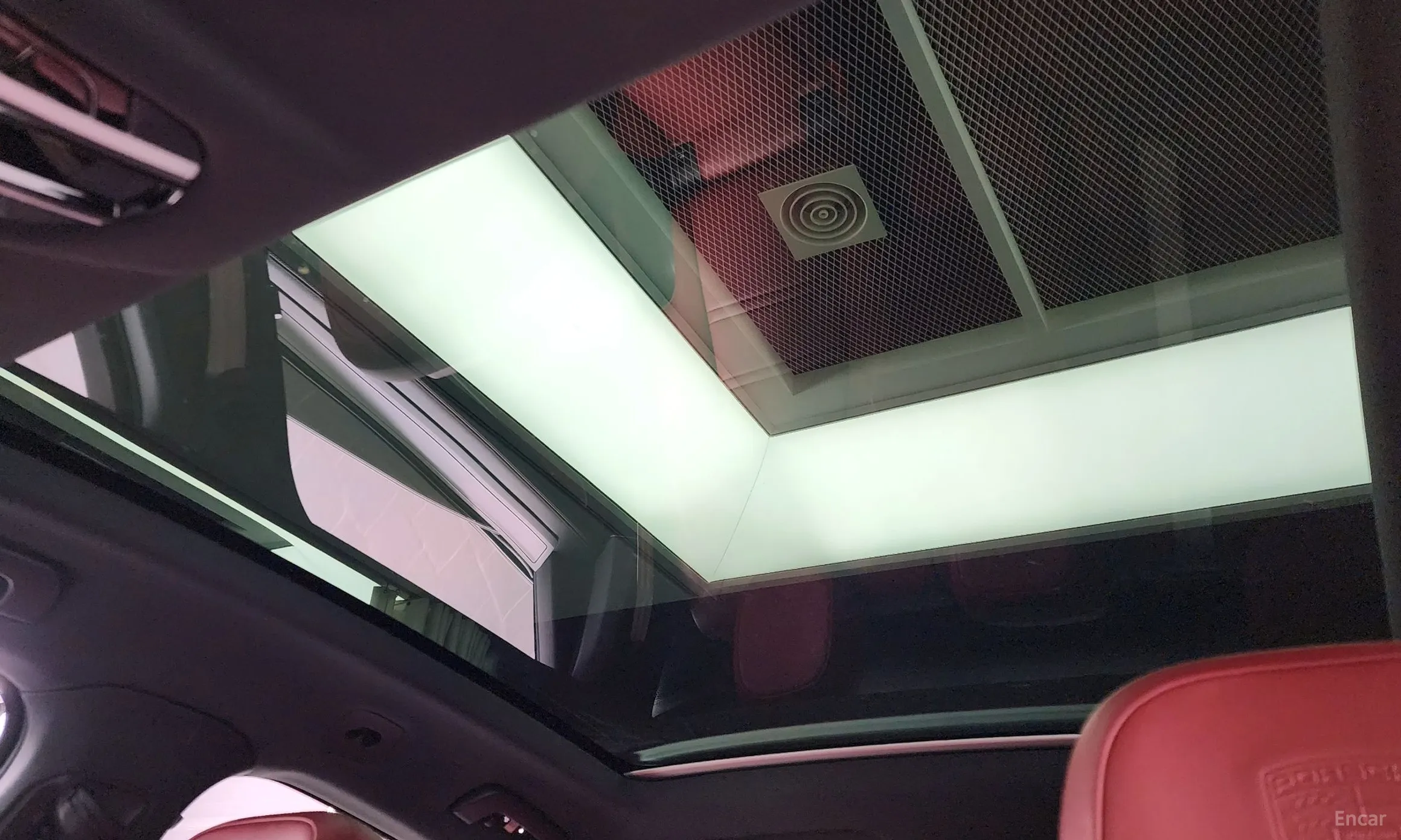 Porsche Cayenne (PO536) превью 18