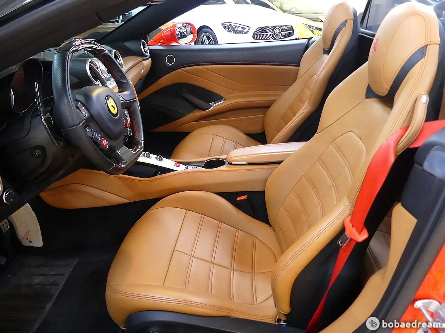 Ferrari California превью 7