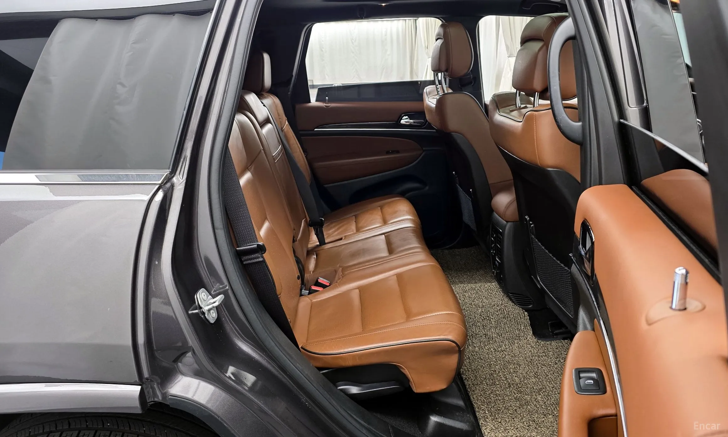 Jeep Grand Cherokee превью 12