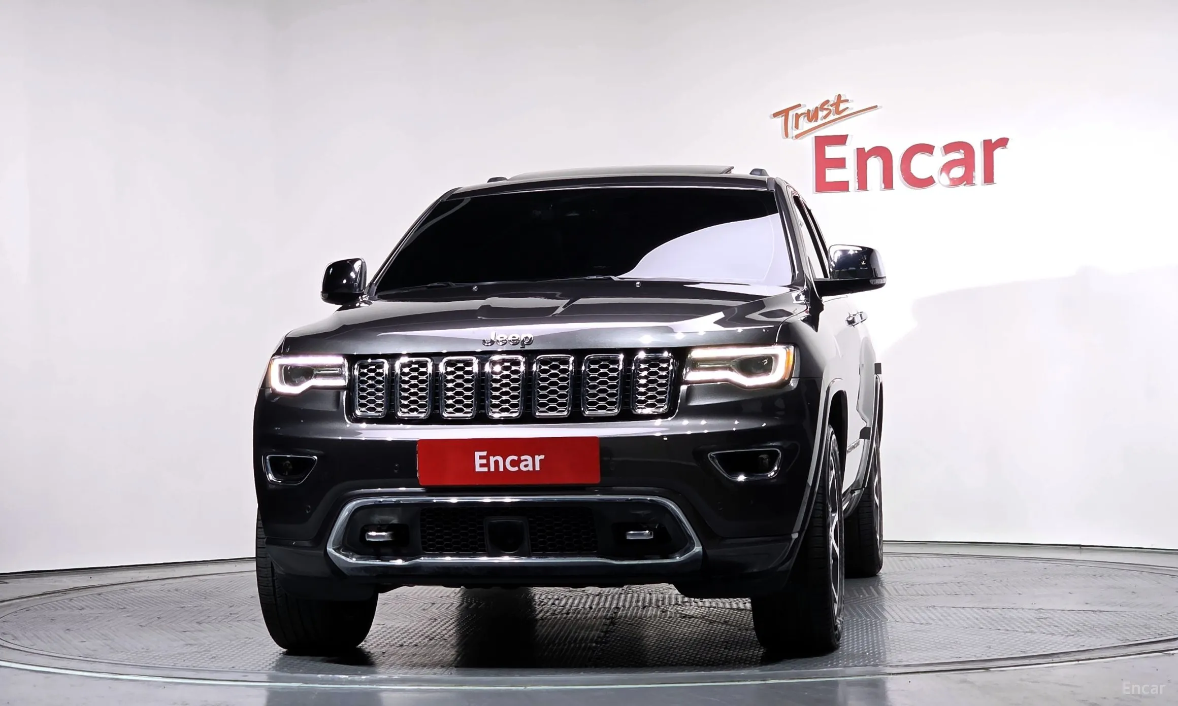 Jeep Grand Cherokee превью 3