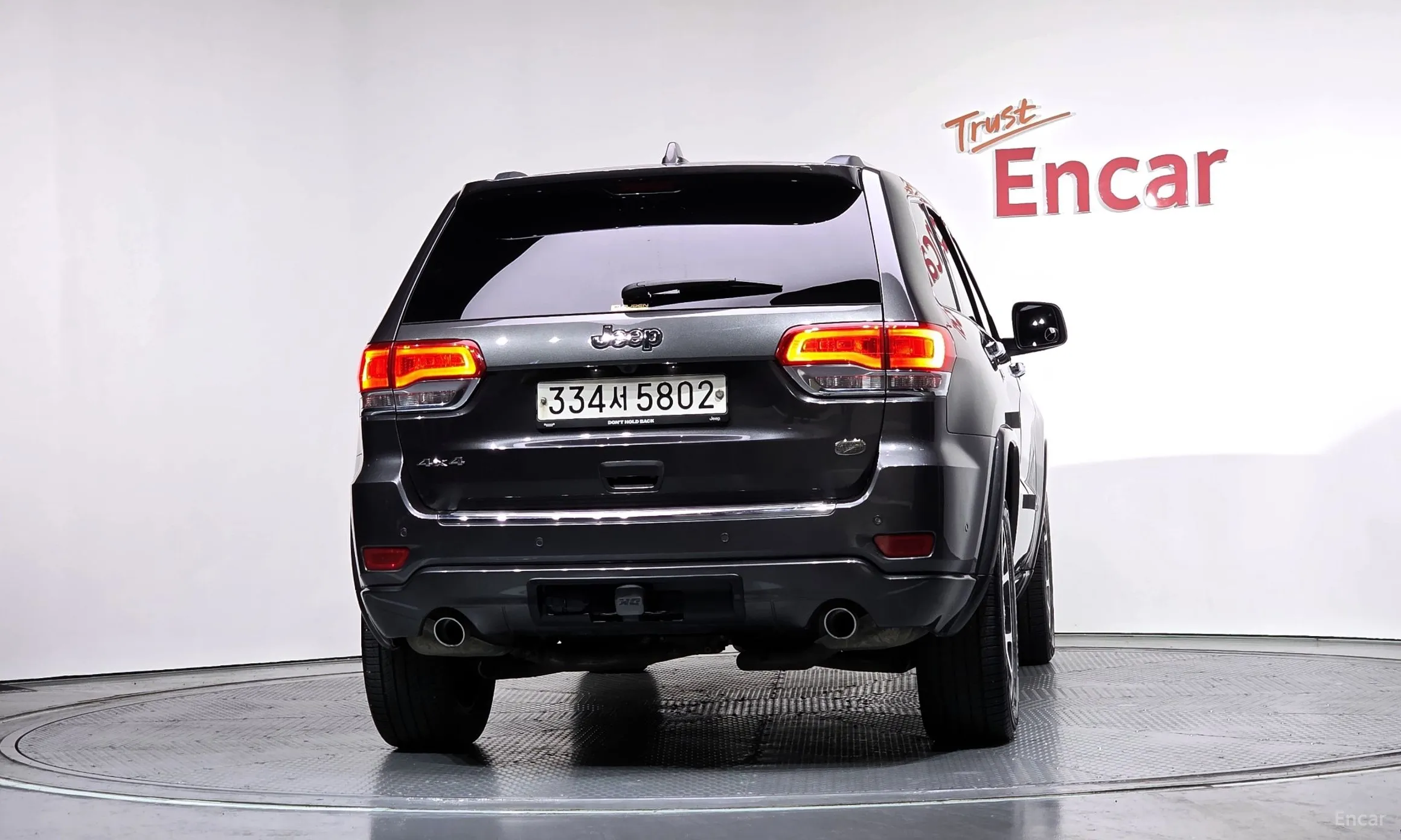 Jeep Grand Cherokee превью 4